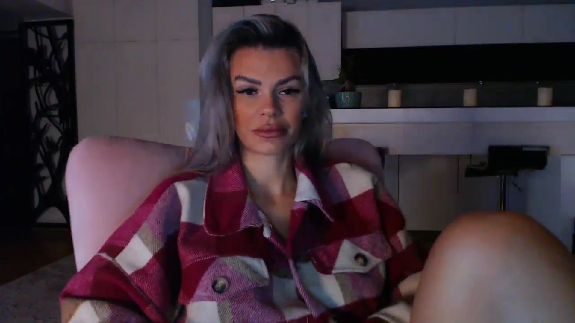 Gallery image thumbnail from D_y_y's myfreecams stream on, 11/20/2024, 05:36 image 9 of 20