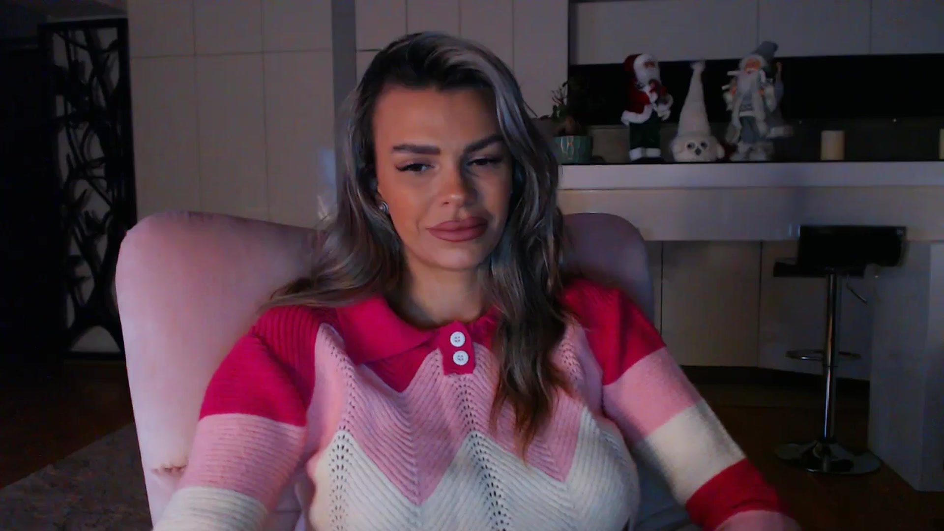 Gallery image thumbnail from D_y_y's myfreecams stream on, 12/07/2024, 05:47 image 20 of 20