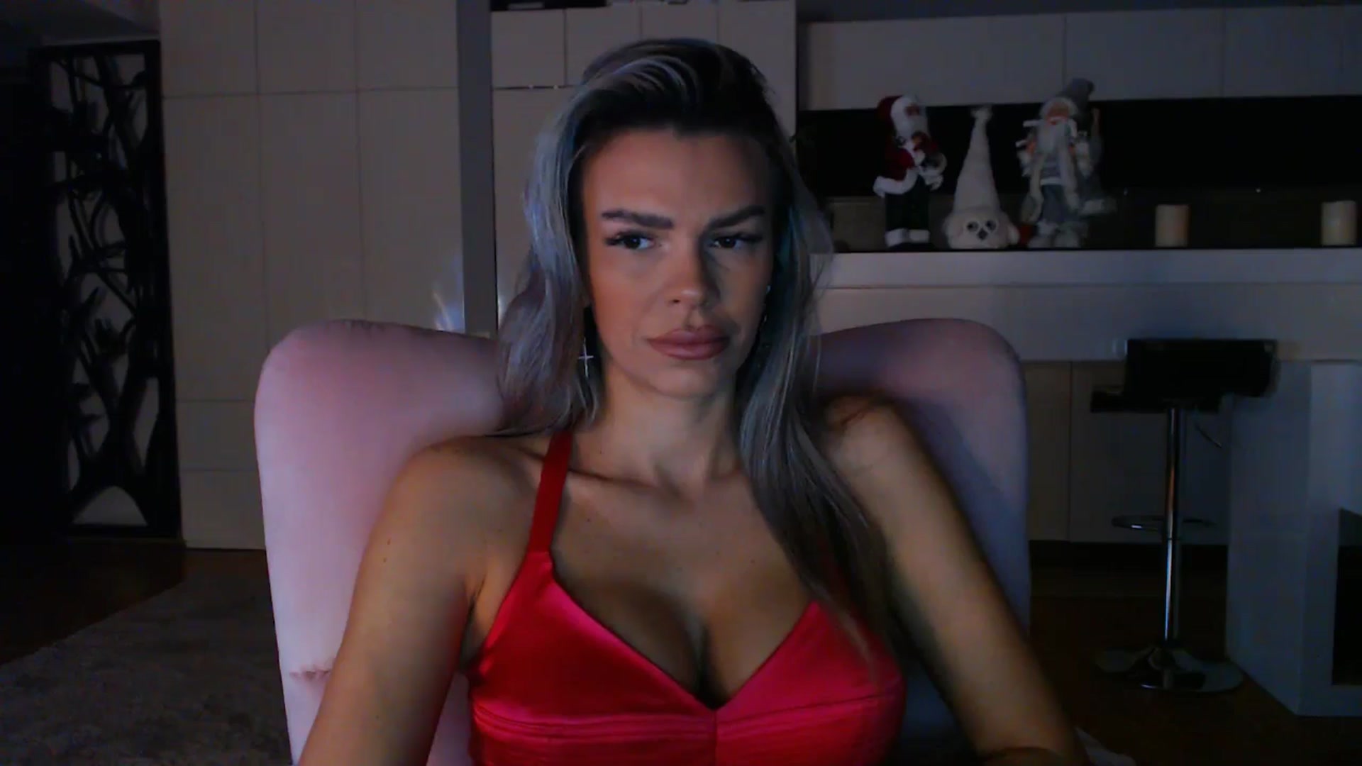 Gallery image thumbnail from D_y_y's myfreecams stream on, 12/08/2024, 05:54 image 5 of 20
