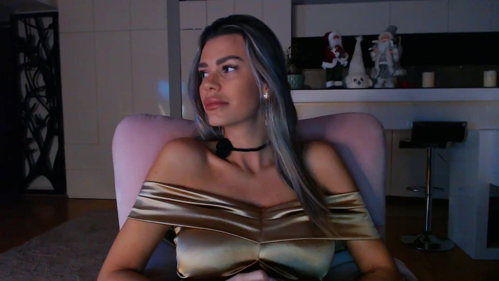 Gallery image thumbnail from D_y_y's myfreecams stream on, 12/09/2024, 06:14 image 11 of 20