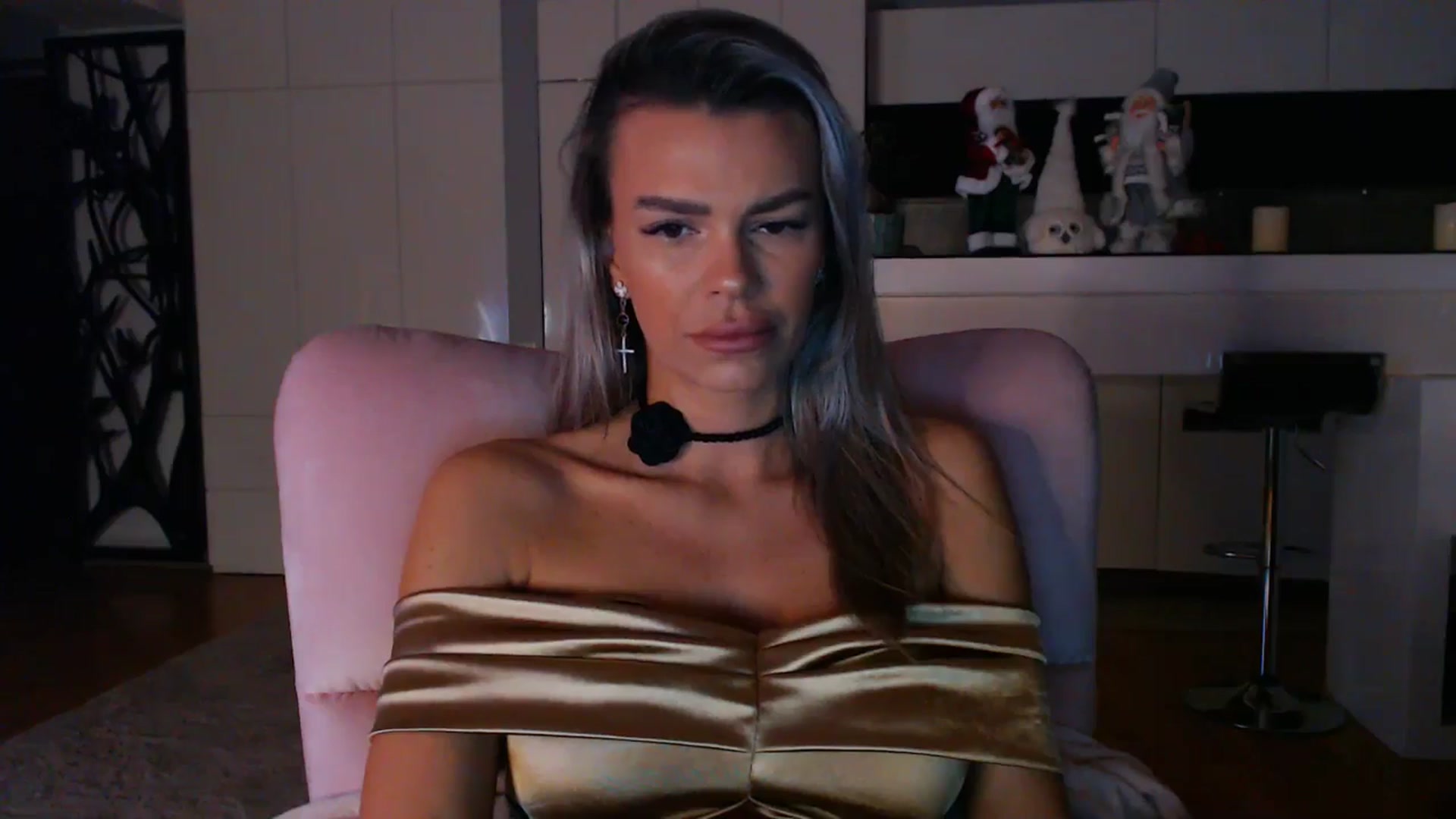 Gallery image thumbnail from D_y_y's myfreecams stream on, 12/09/2024, 06:14 image 4 of 20