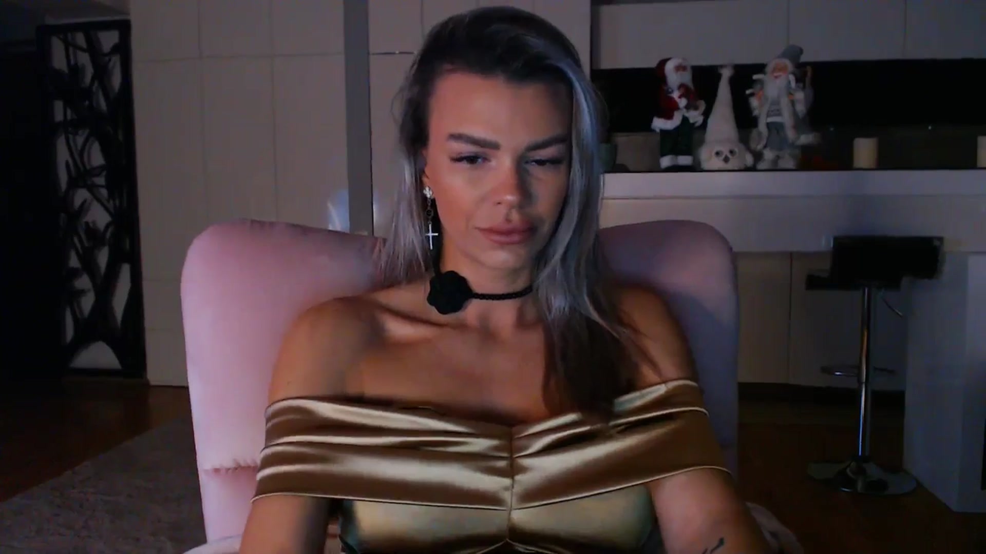 Gallery image thumbnail from D_y_y's myfreecams stream on, 12/09/2024, 06:14 image 5 of 20