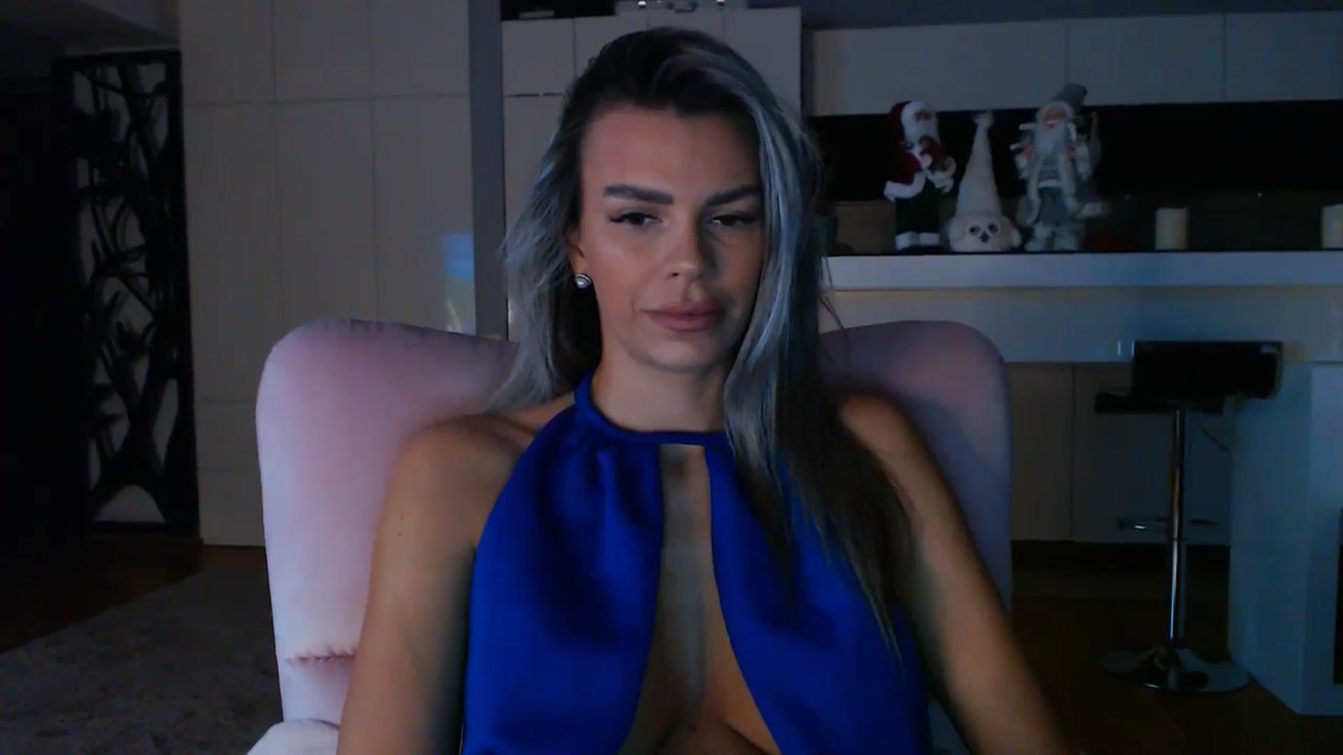 Gallery image thumbnail from D_y_y's myfreecams stream on, 12/11/2024, 05:43 image 9 of 20