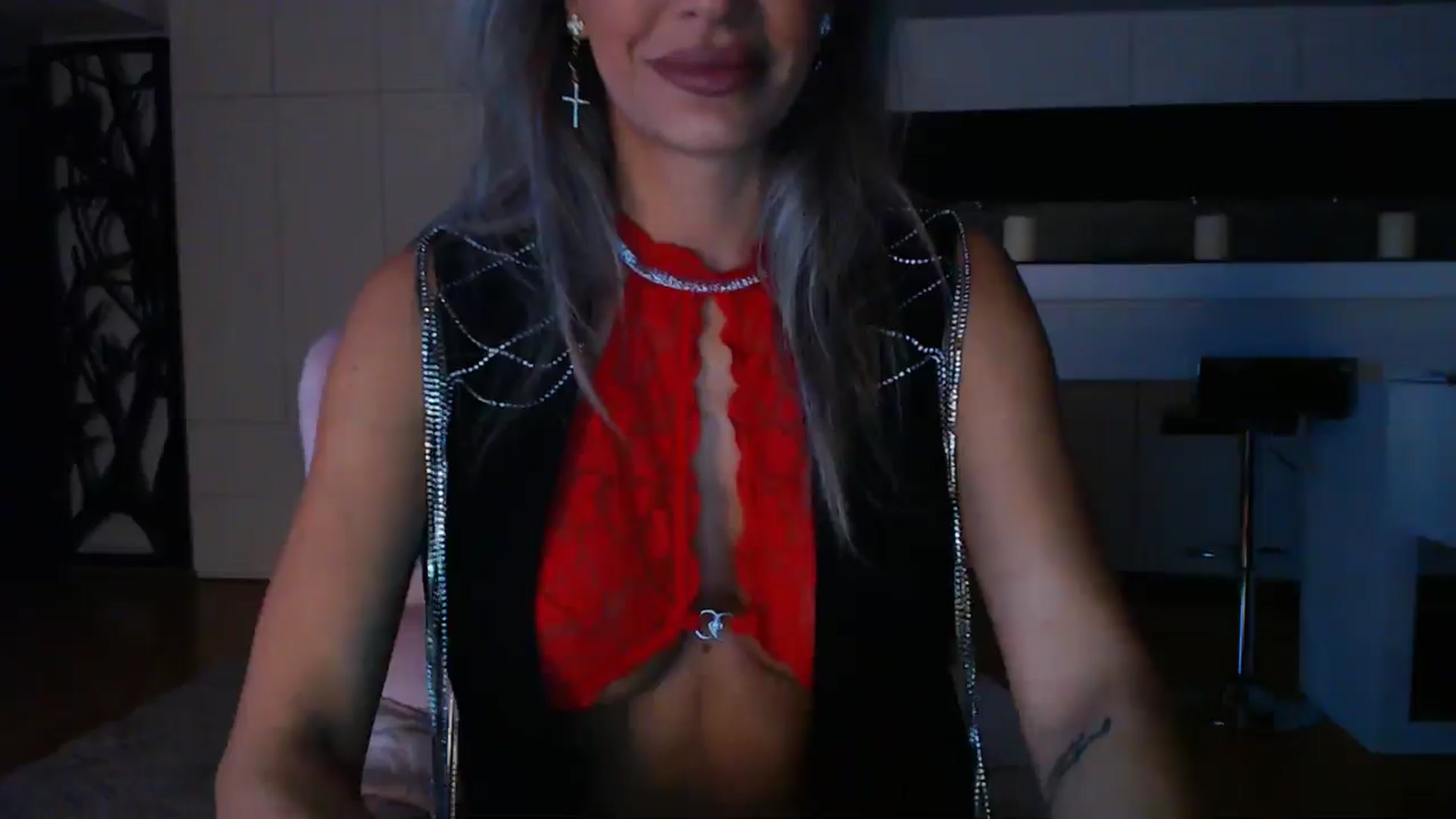 Gallery image thumbnail from D_y_y's myfreecams stream on, 01/04/2025, 05:58 image 15 of 20