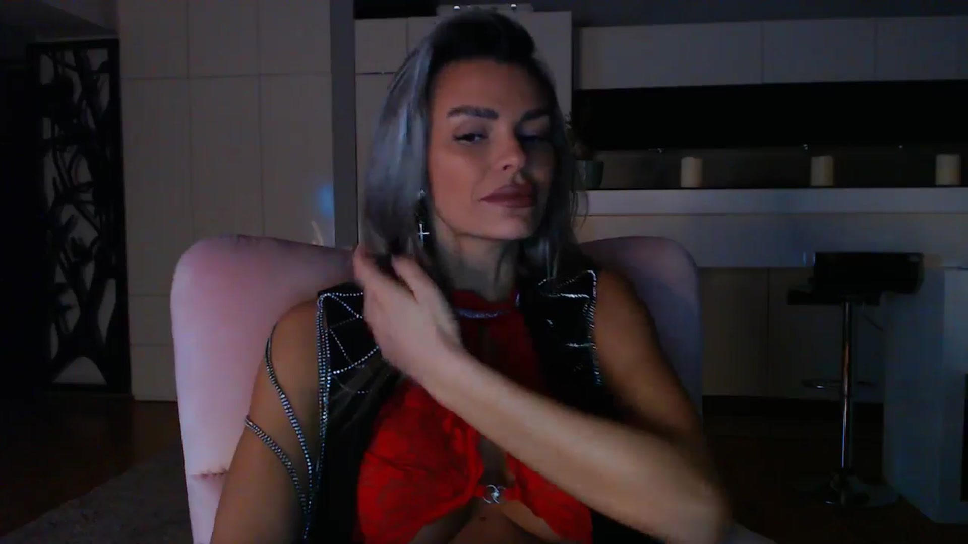 Gallery image thumbnail from D_y_y's myfreecams stream on, 01/04/2025, 05:58 image 8 of 20