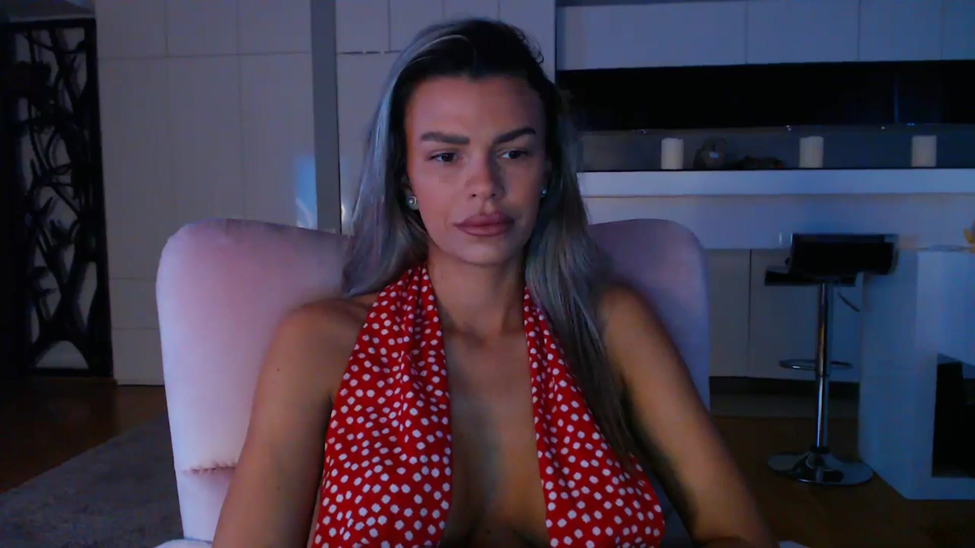 Gallery image thumbnail from D_y_y's myfreecams stream on, 01/15/2025, 06:06 image 20 of 20