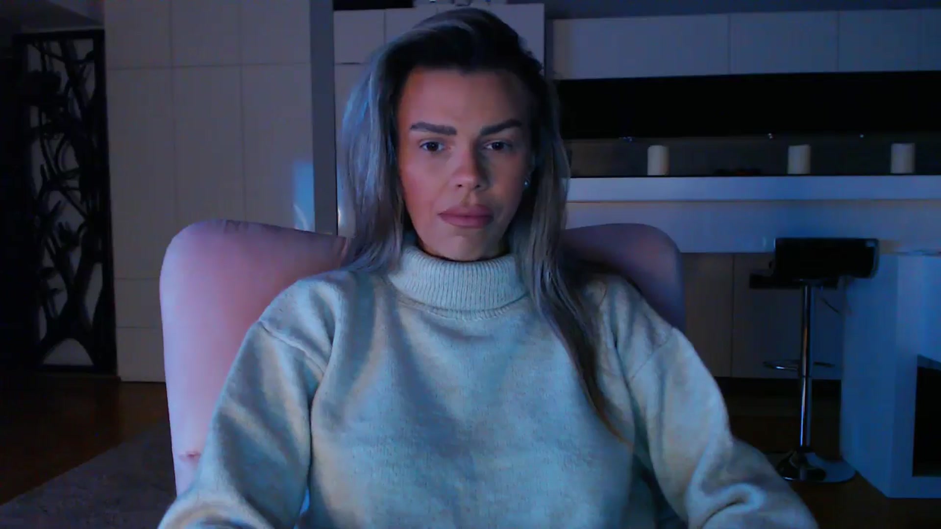 Gallery image thumbnail from D_y_y's myfreecams stream on, 01/18/2025, 06:03 image 4 of 20