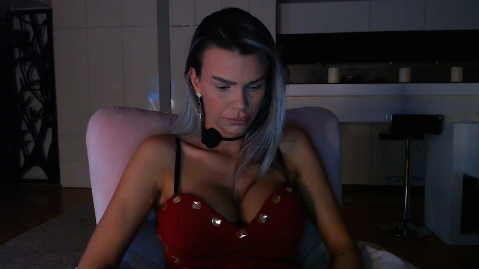 Gallery image thumbnail from D_y_y's myfreecams stream on, 01/21/2025, 05:35 image 7 of 20