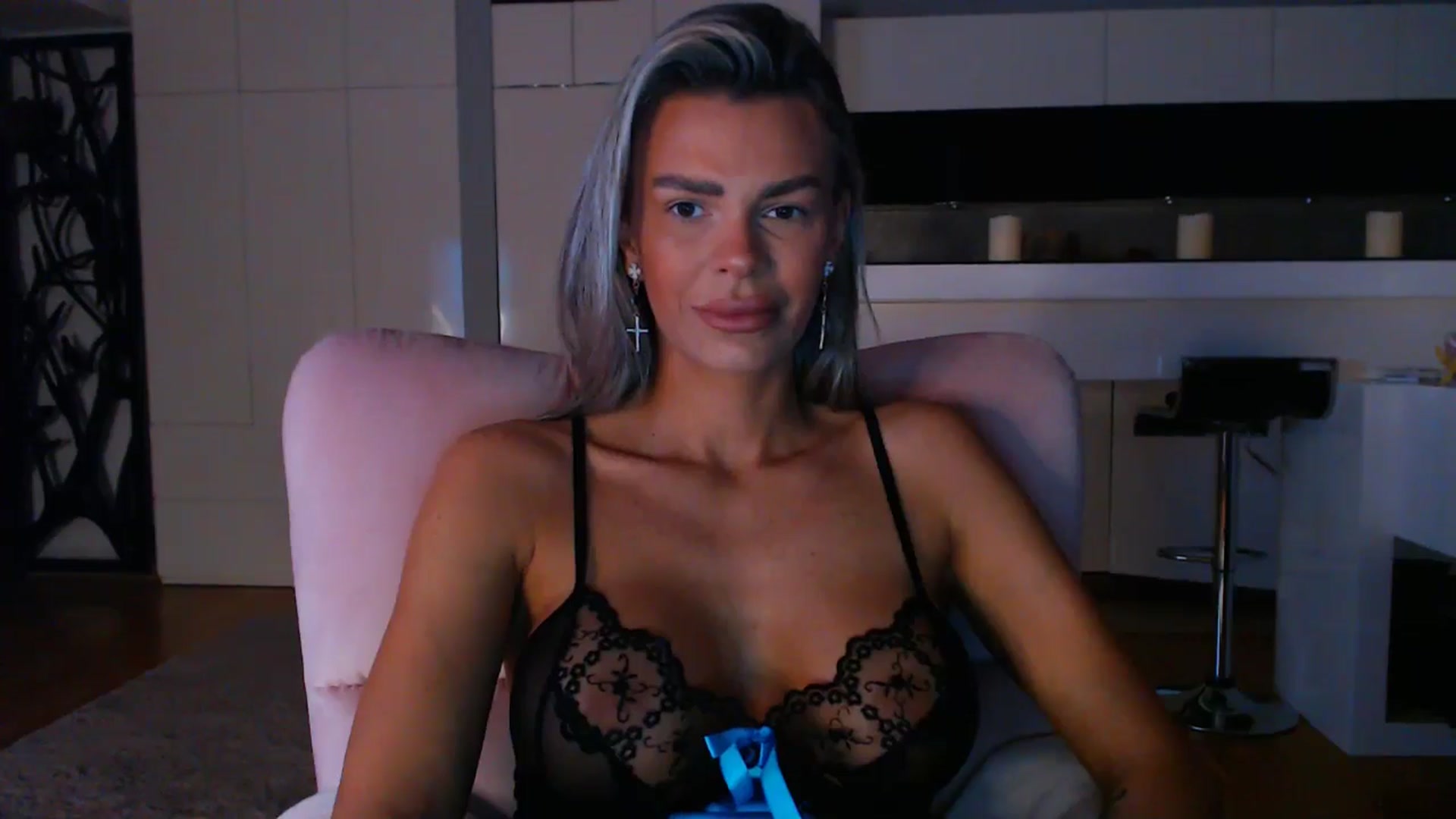 Gallery image thumbnail from D_y_y's myfreecams stream on, 01/23/2025, 05:26 image 4 of 20