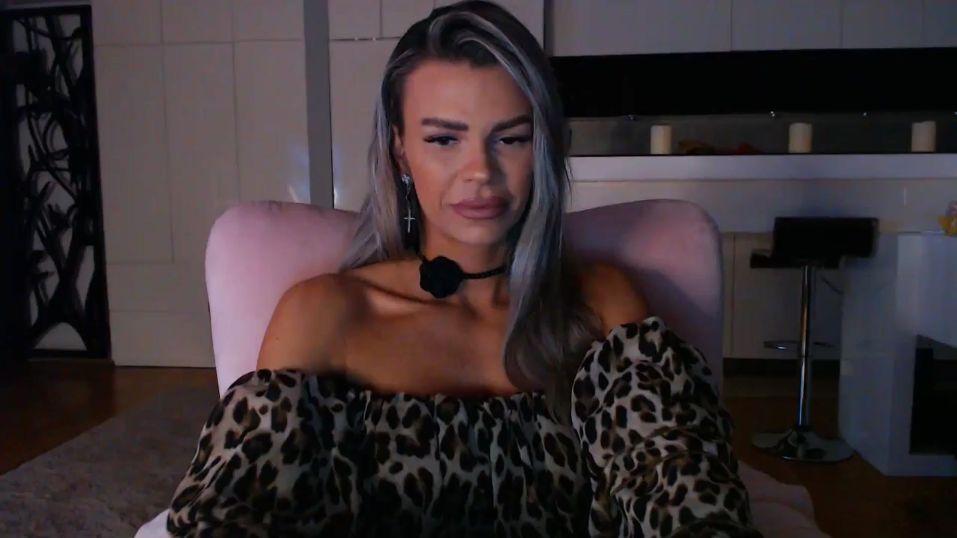 Gallery image thumbnail from D_y_y's myfreecams stream on, 02/05/2025, 05:48 image 6 of 20