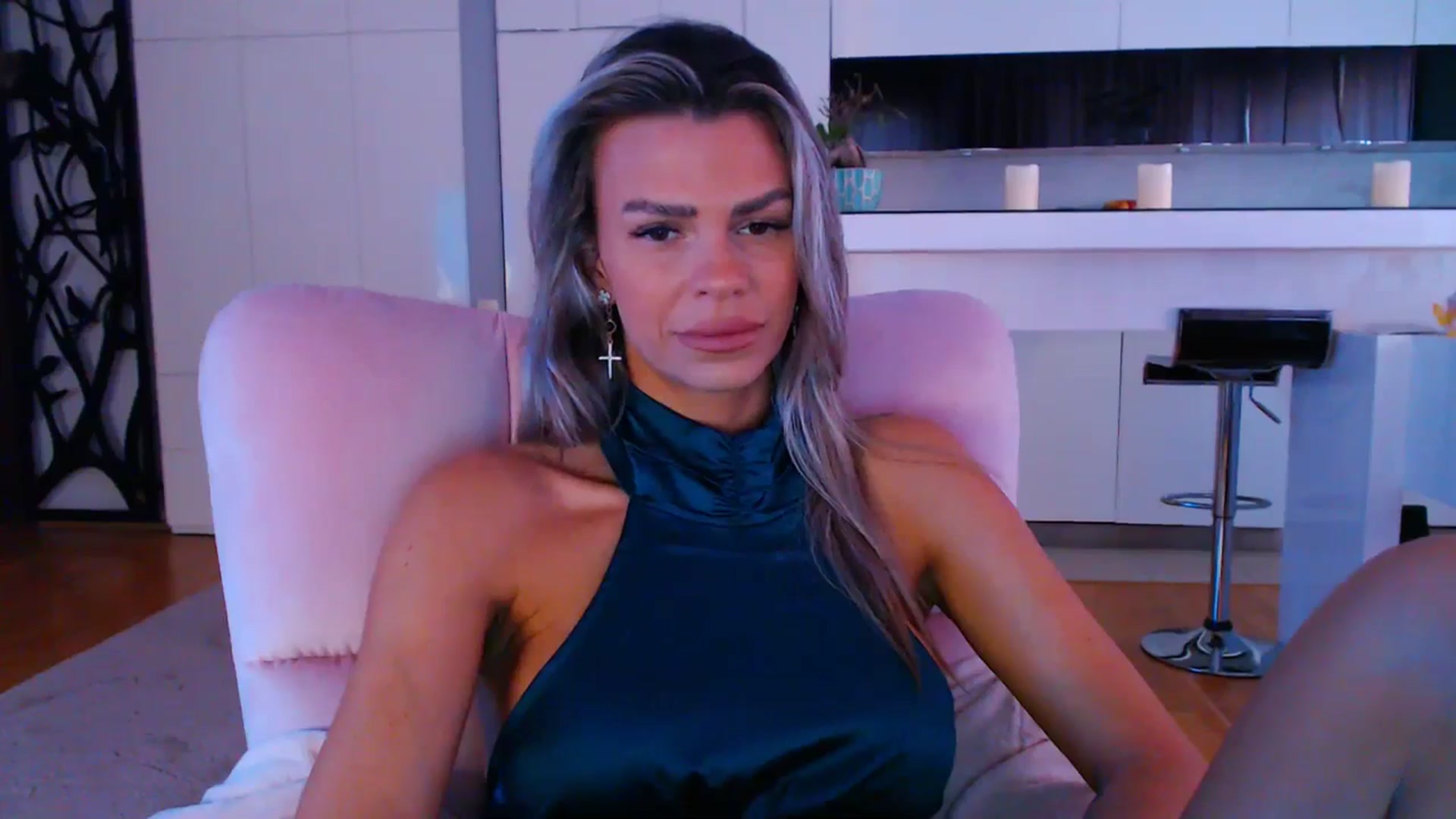 Gallery image thumbnail from D_y_y's myfreecams stream on, 02/14/2025, 06:20 image 14 of 20