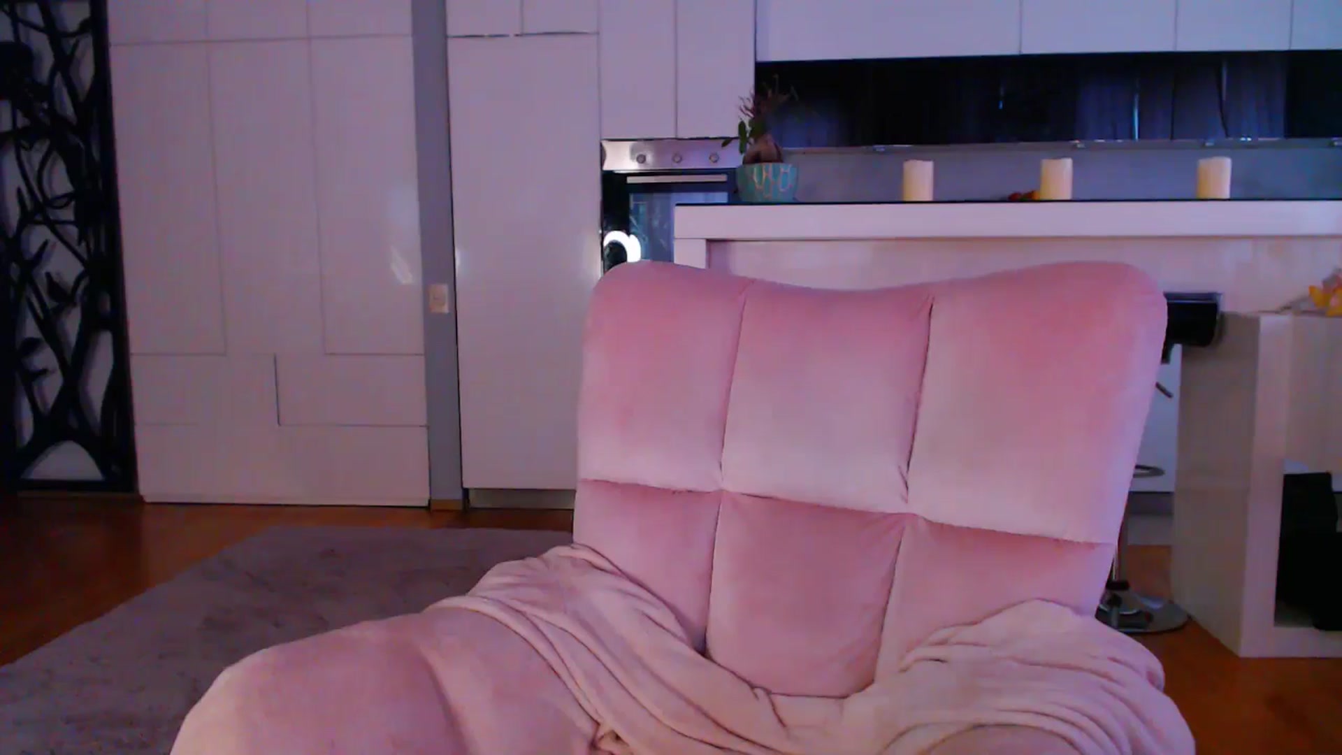 Gallery image thumbnail from D_y_y's myfreecams stream on, 02/22/2025, 05:56 image 14 of 20