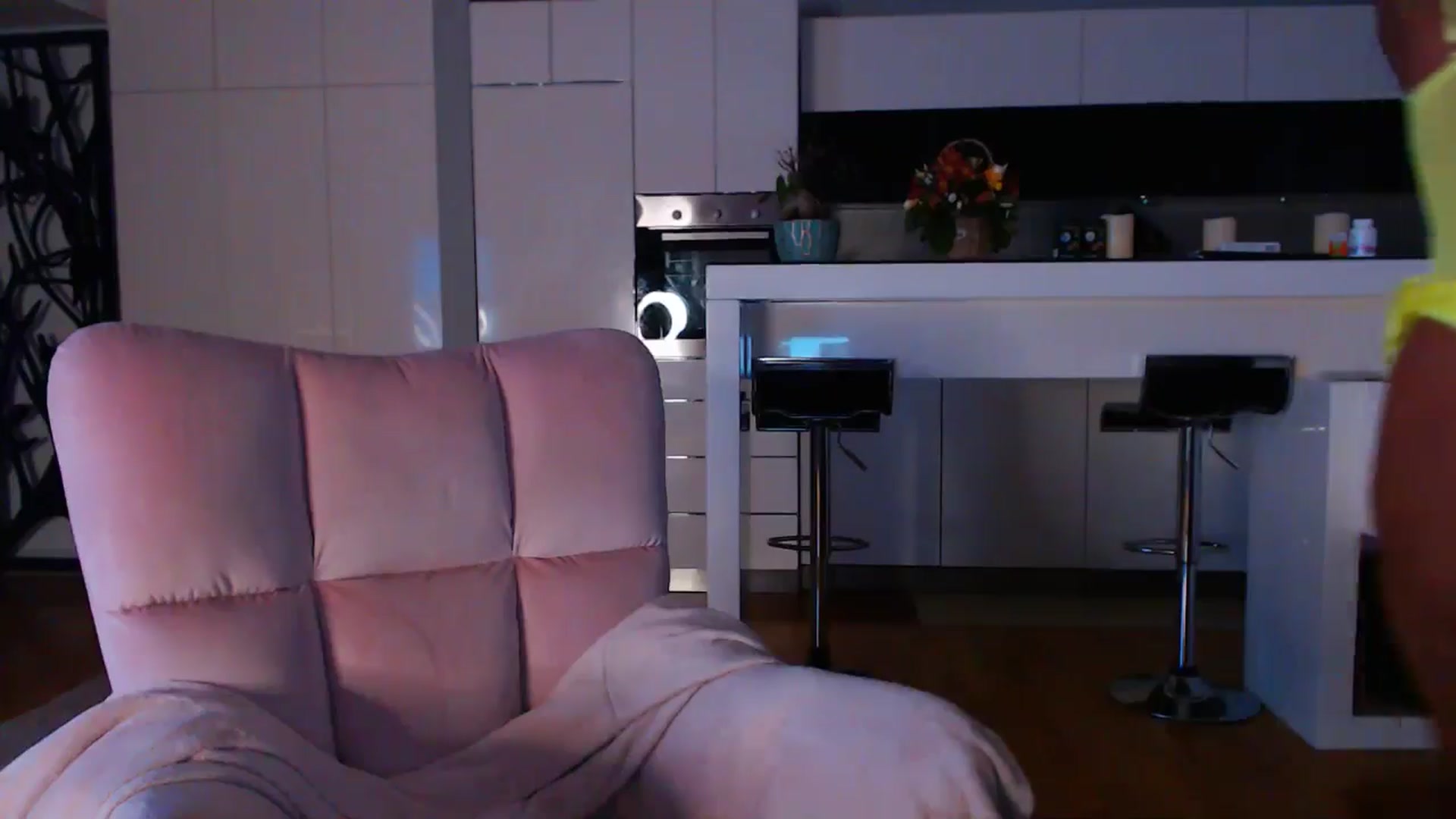 Gallery image thumbnail from D_y_y's myfreecams stream on, 03/04/2025, 05:32 image 2 of 20