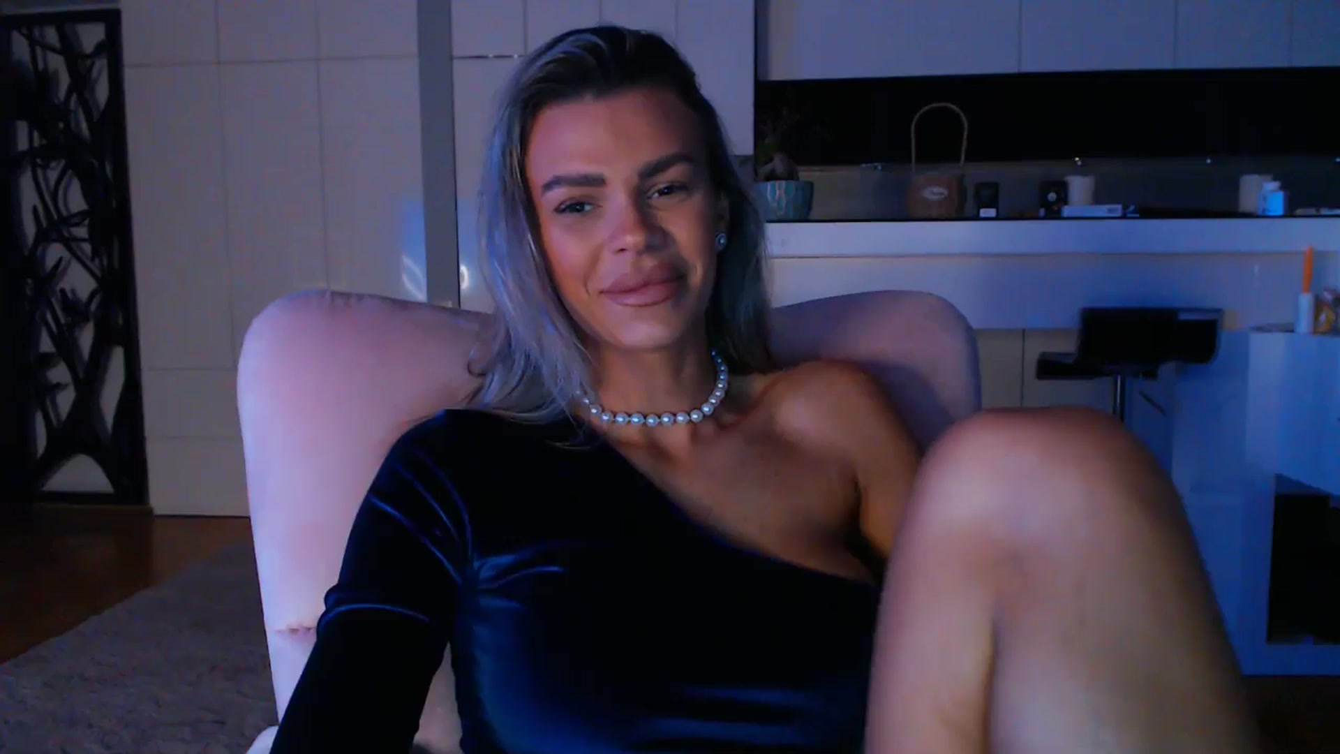 Gallery image thumbnail from D_y_y's myfreecams stream on, 03/12/2025, 05:09 image 12 of 20