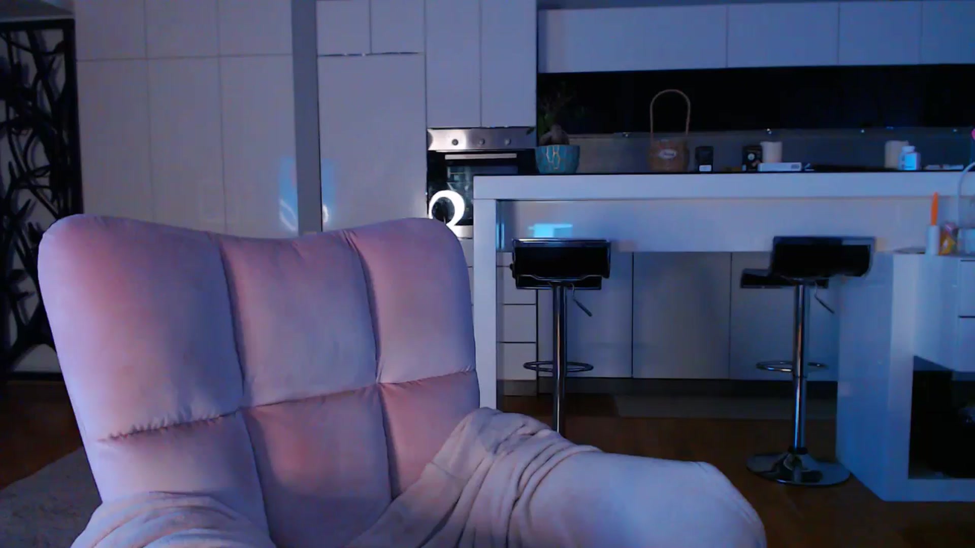 Gallery image thumbnail from D_y_y's myfreecams stream on, 03/12/2025, 05:09 image 16 of 20