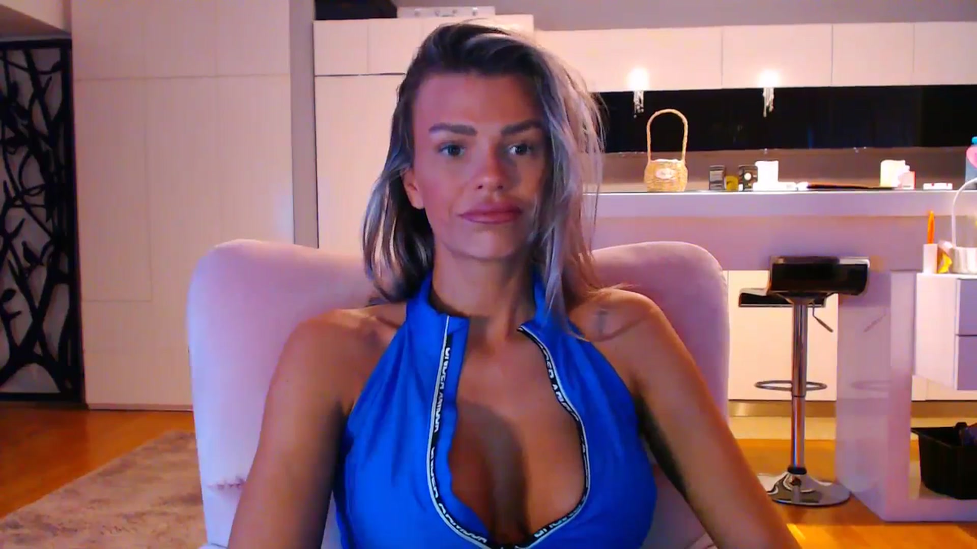 Gallery image thumbnail from D_y_y's myfreecams stream on, 03/14/2025, 04:43 image 8 of 20