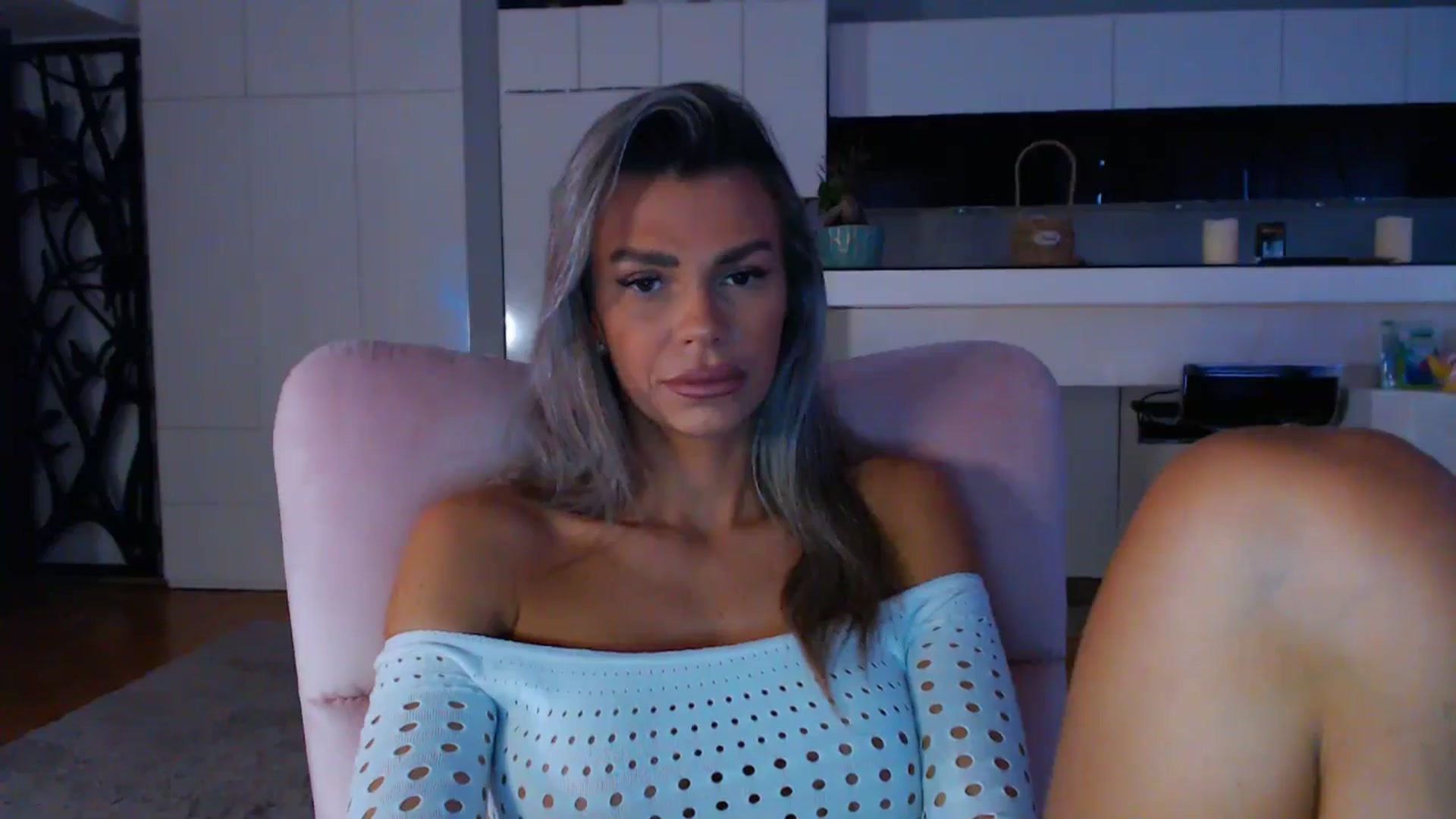 Gallery image thumbnail from D_y_y's myfreecams stream on, 04/08/2025, 04:39 image 8 of 20
