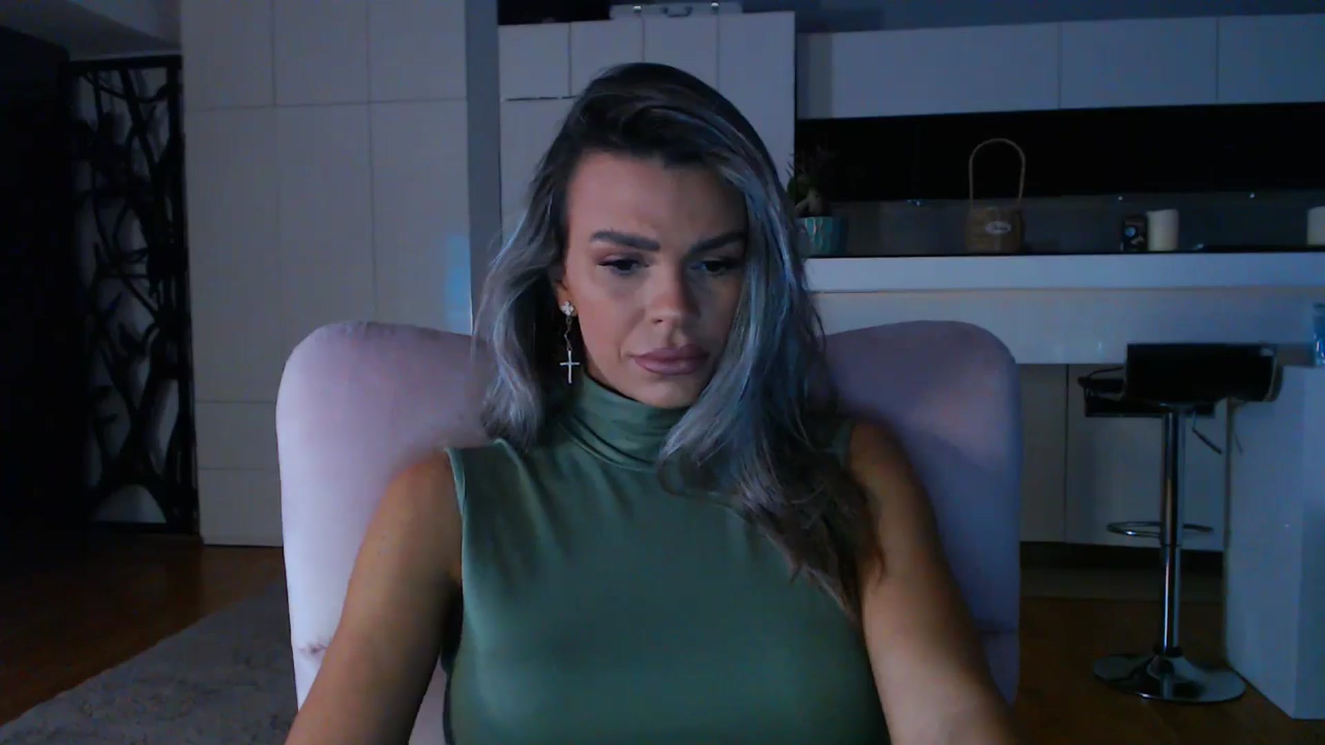 Gallery image thumbnail from D_y_y's myfreecams stream on, 04/09/2025, 04:22 image 8 of 20