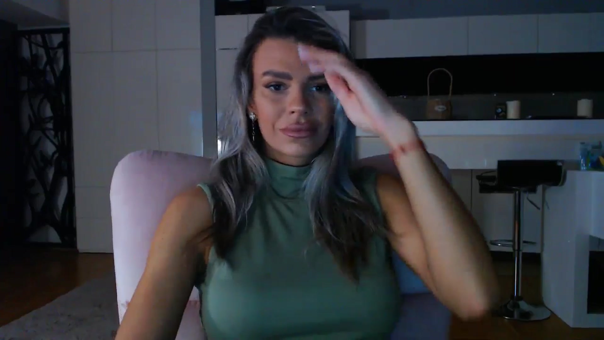 Gallery image thumbnail from D_y_y's myfreecams stream on, 04/09/2025, 04:22 image 3 of 20