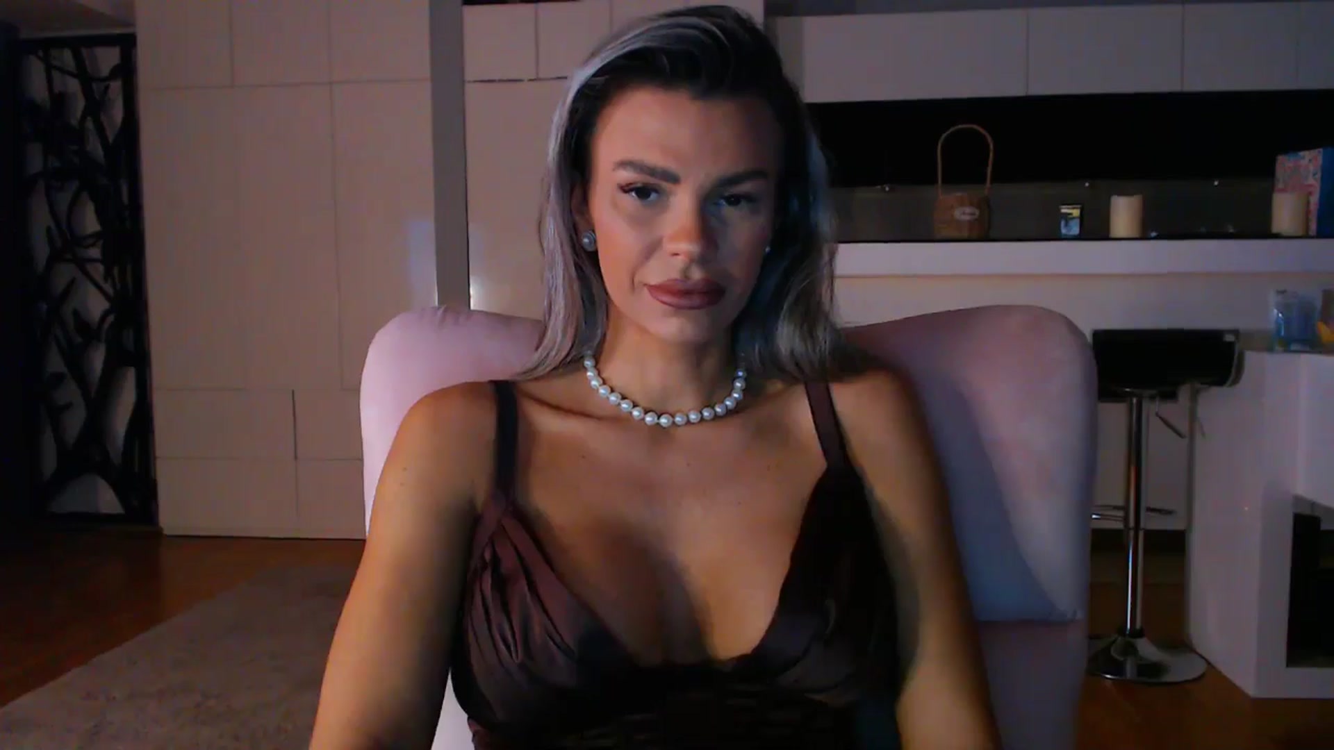 Gallery image thumbnail from D_y_y's myfreecams stream on, 04/14/2025, 04:27 image 5 of 20