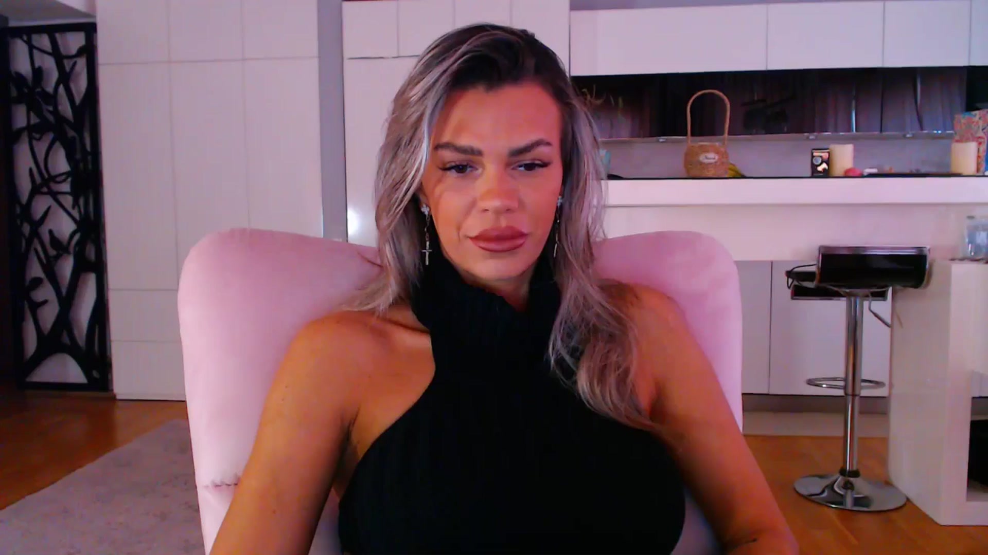 Gallery image thumbnail from D_y_y's myfreecams stream on, 05/11/2025, 03:54 image 11 of 20