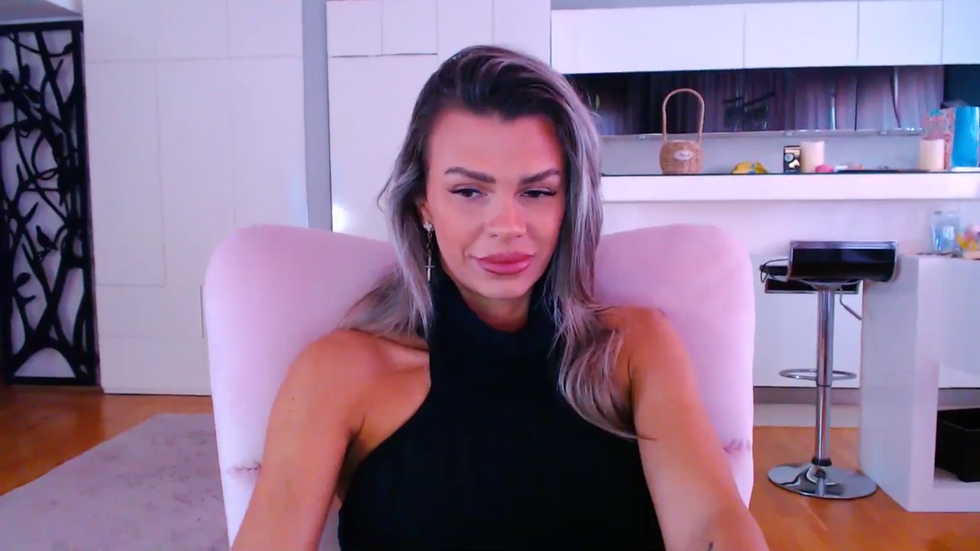 Gallery image thumbnail from D_y_y's myfreecams stream on, 05/11/2025, 04:41 image 20 of 20