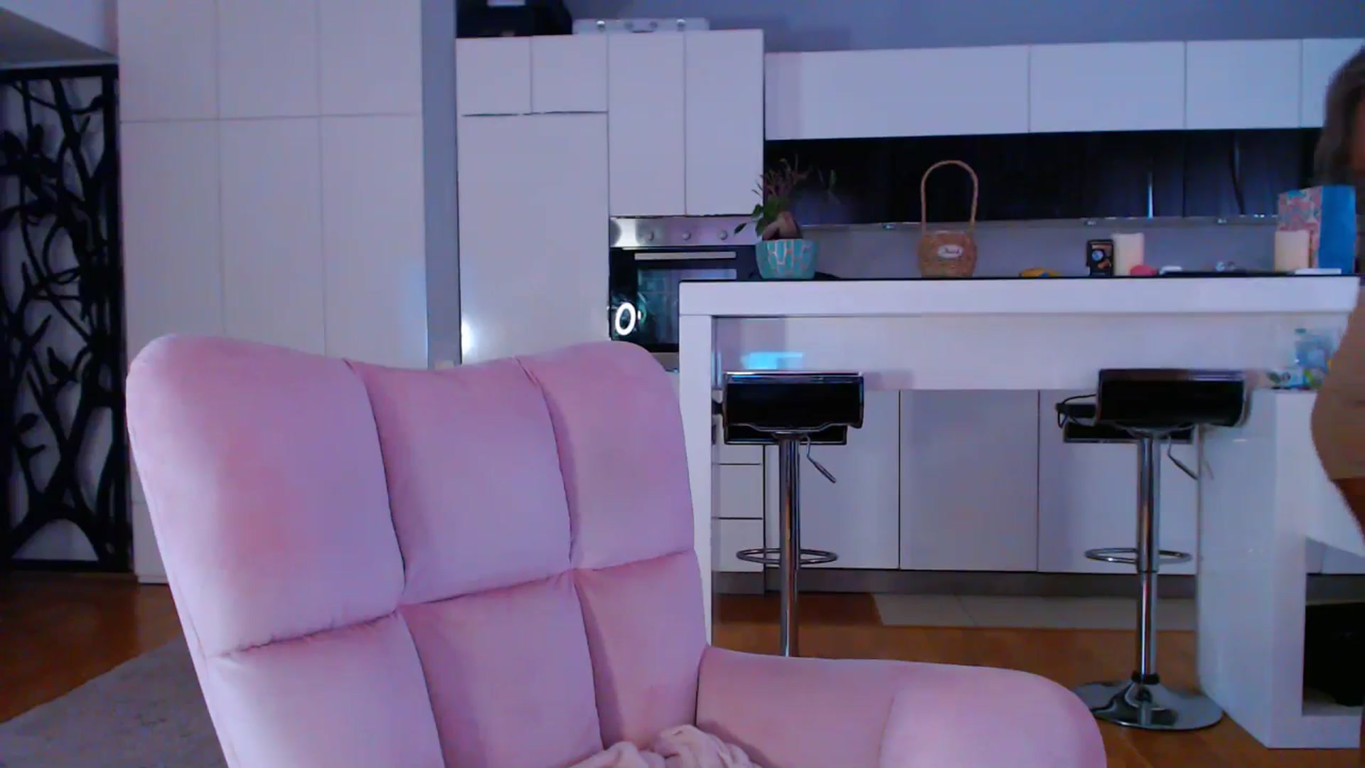 Gallery image thumbnail from D_y_y's myfreecams stream on, 05/12/2025, 04:22 image 15 of 20