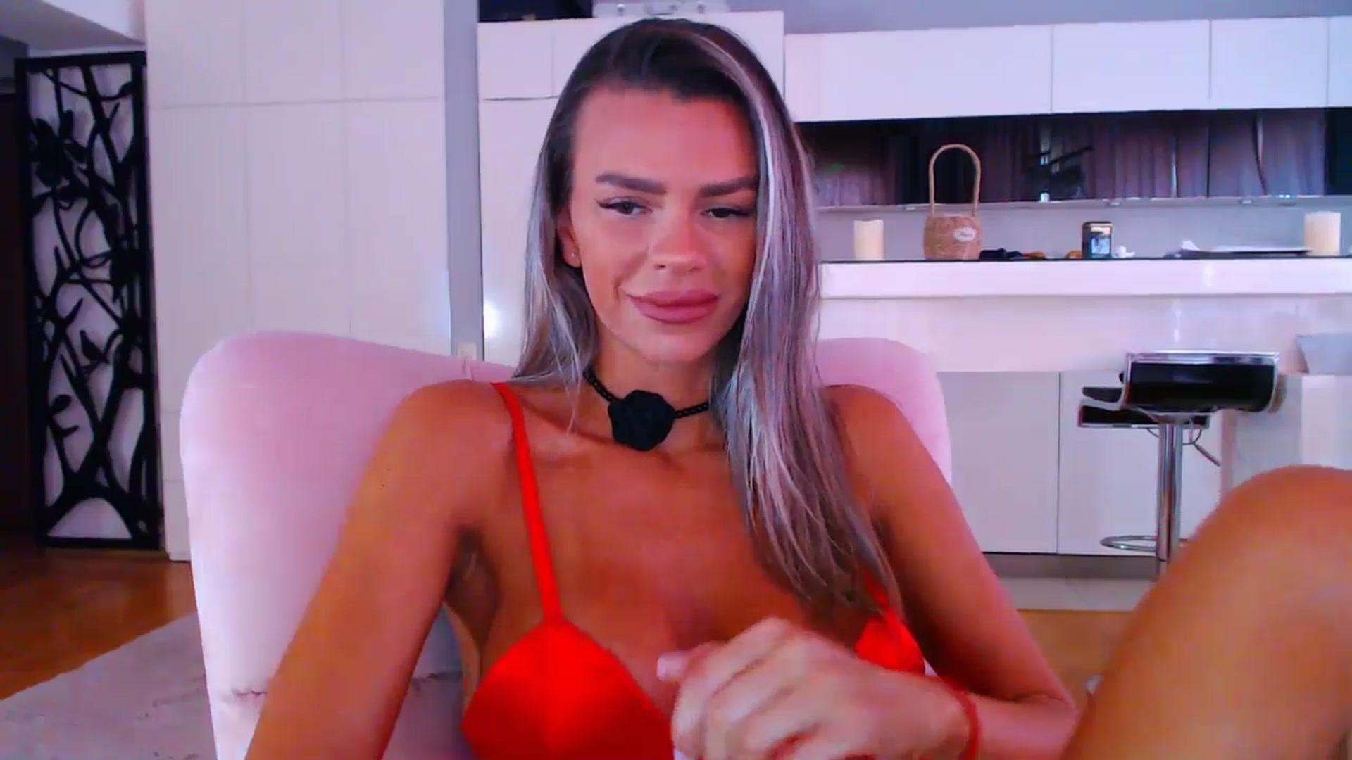 Gallery image thumbnail from D_y_y's myfreecams stream on, 06/07/2025, 04:00 image 15 of 20
