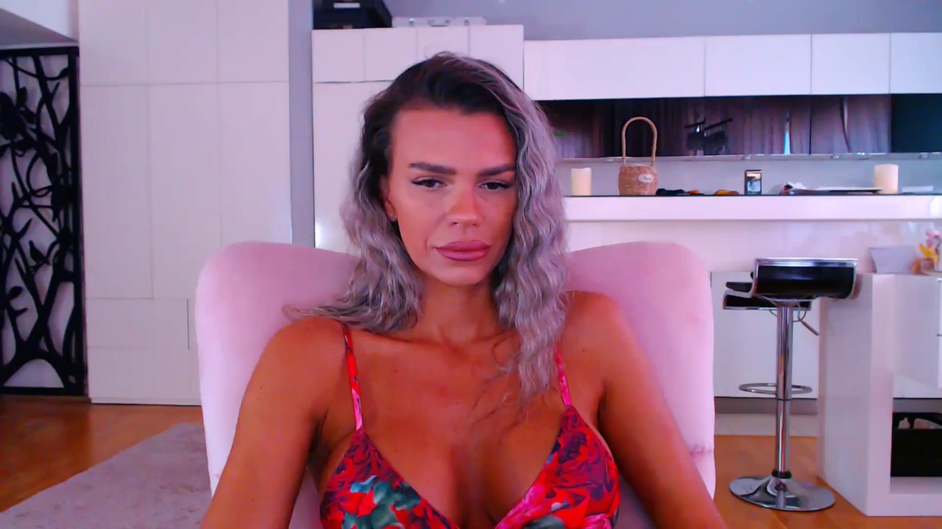 Gallery image thumbnail from D_y_y's myfreecams stream on, 06/08/2025, 04:41 image 8 of 20
