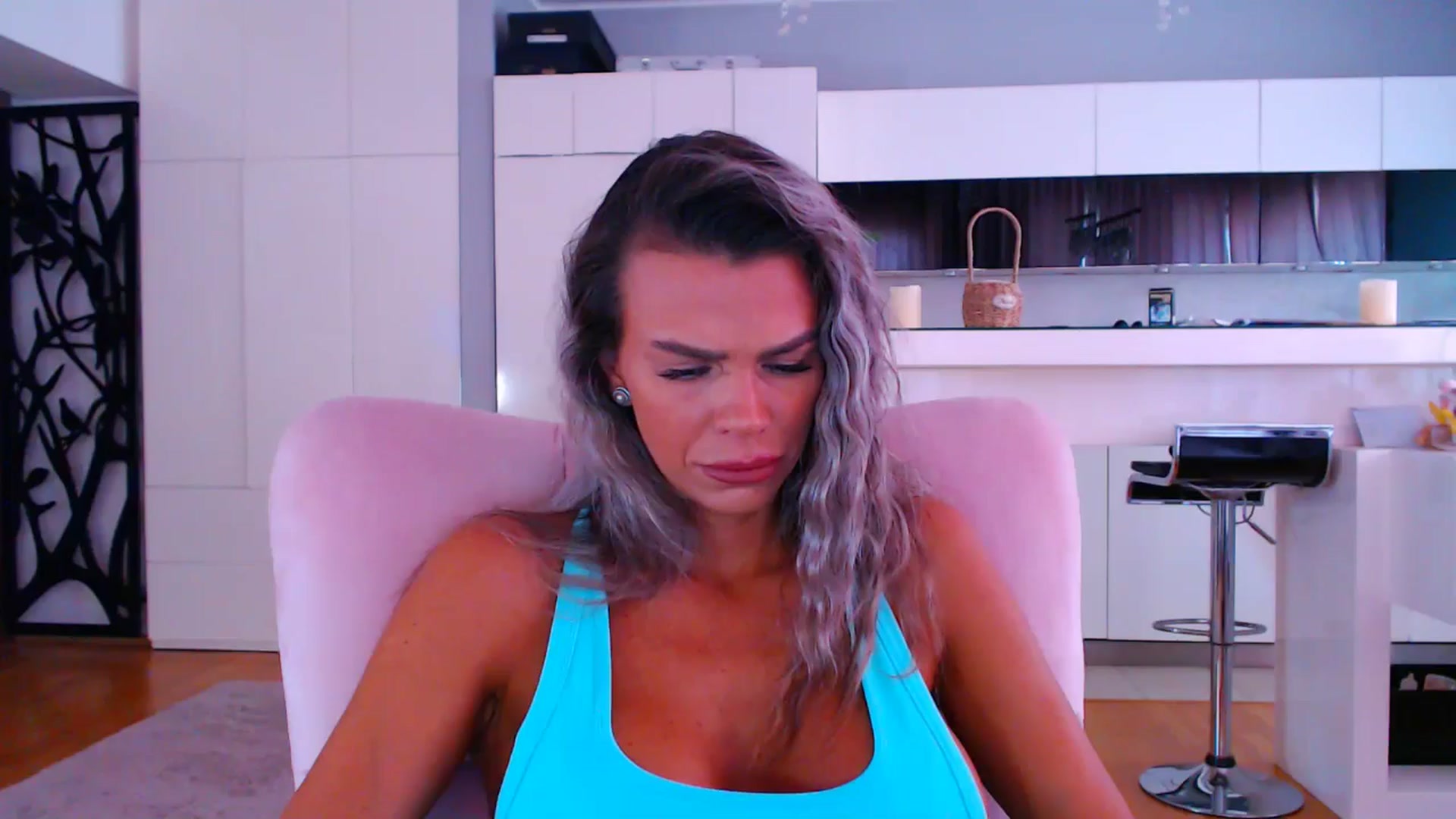 Gallery image thumbnail from D_y_y's myfreecams stream on, 06/09/2025, 04:34 image 18 of 20
