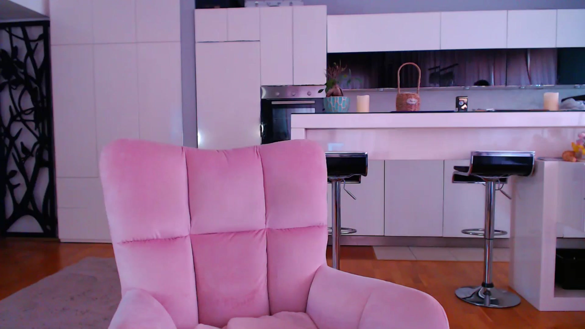 Gallery image thumbnail from D_y_y's myfreecams stream on, 06/18/2025, 04:54 image 17 of 20
