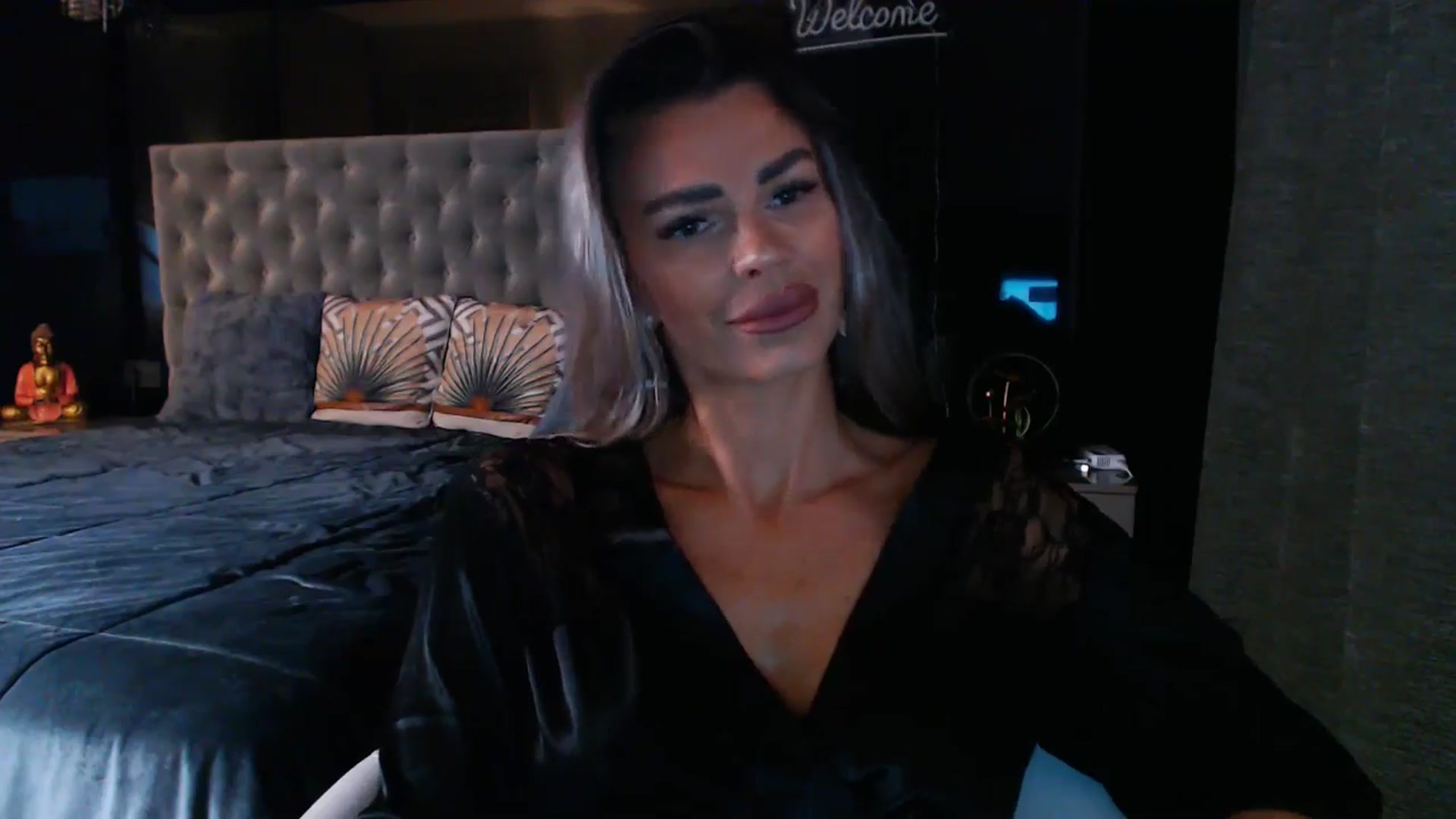 Gallery image thumbnail from D_y_y's myfreecams stream on, 07/31/2025, 05:22 image 20 of 20