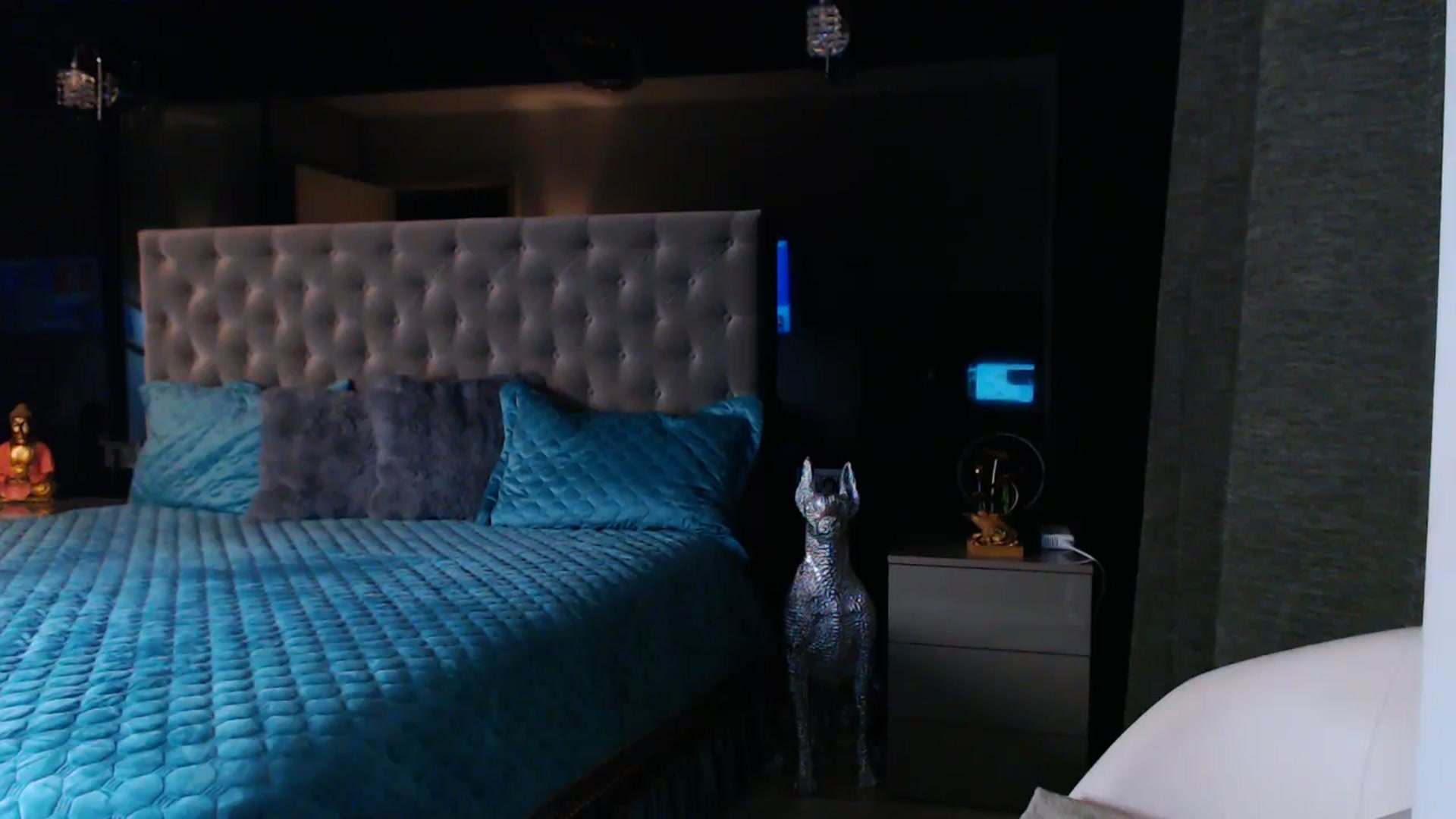 Gallery image thumbnail from D_y_y's myfreecams stream on, 09/02/2025, 04:56 image 3 of 20