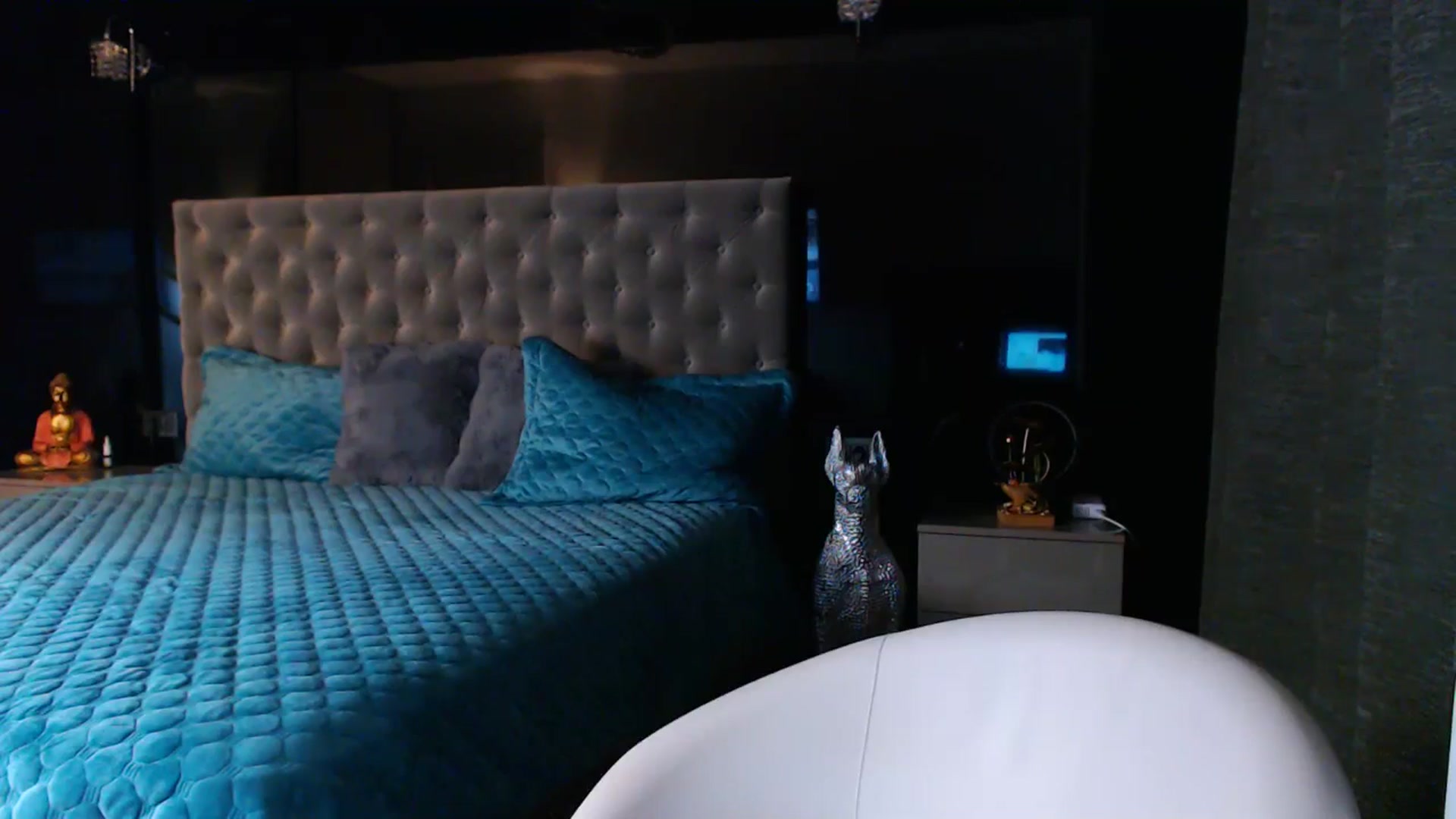 Gallery image thumbnail from D_y_y's myfreecams stream on, 09/07/2025, 04:24 image 15 of 20