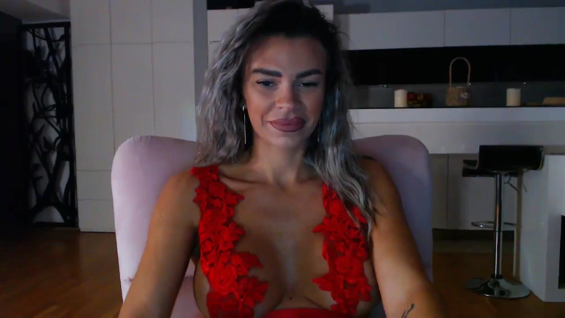 Gallery image thumbnail from D_y_y's myfreecams stream on, 10/01/2025, 05:18 image 11 of 20
