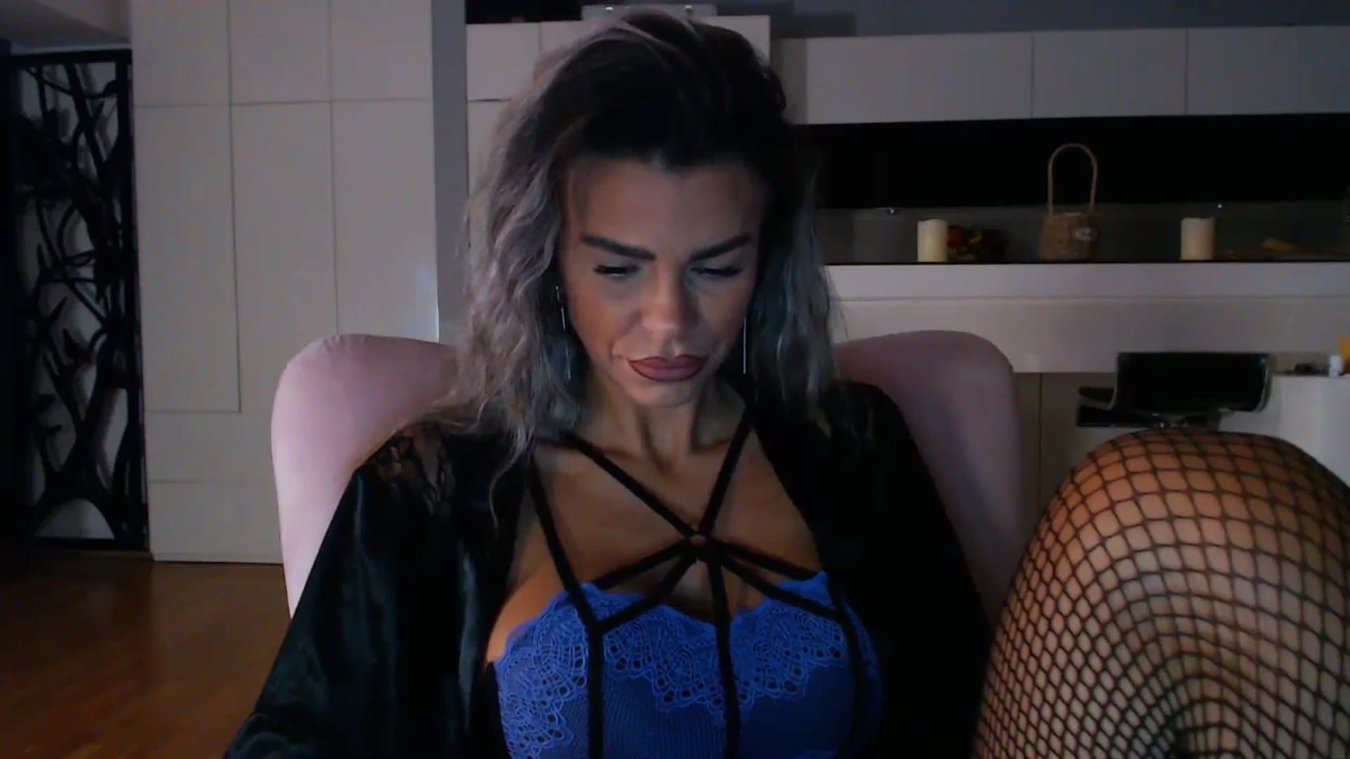 Gallery image thumbnail from D_y_y's myfreecams stream on, 10/02/2025, 03:09 image 5 of 20