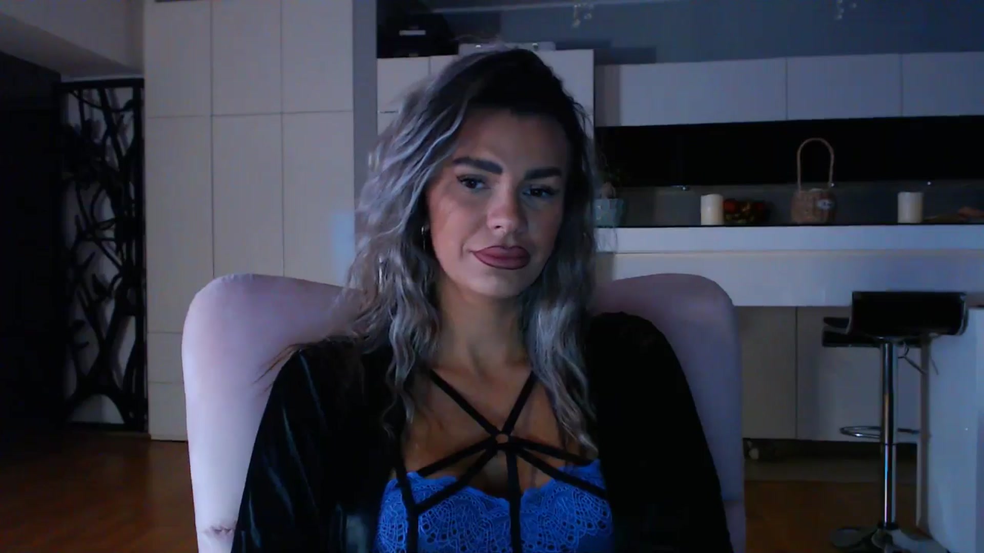 Gallery image thumbnail from D_y_y's myfreecams stream on, 10/02/2025, 04:54 image 8 of 20