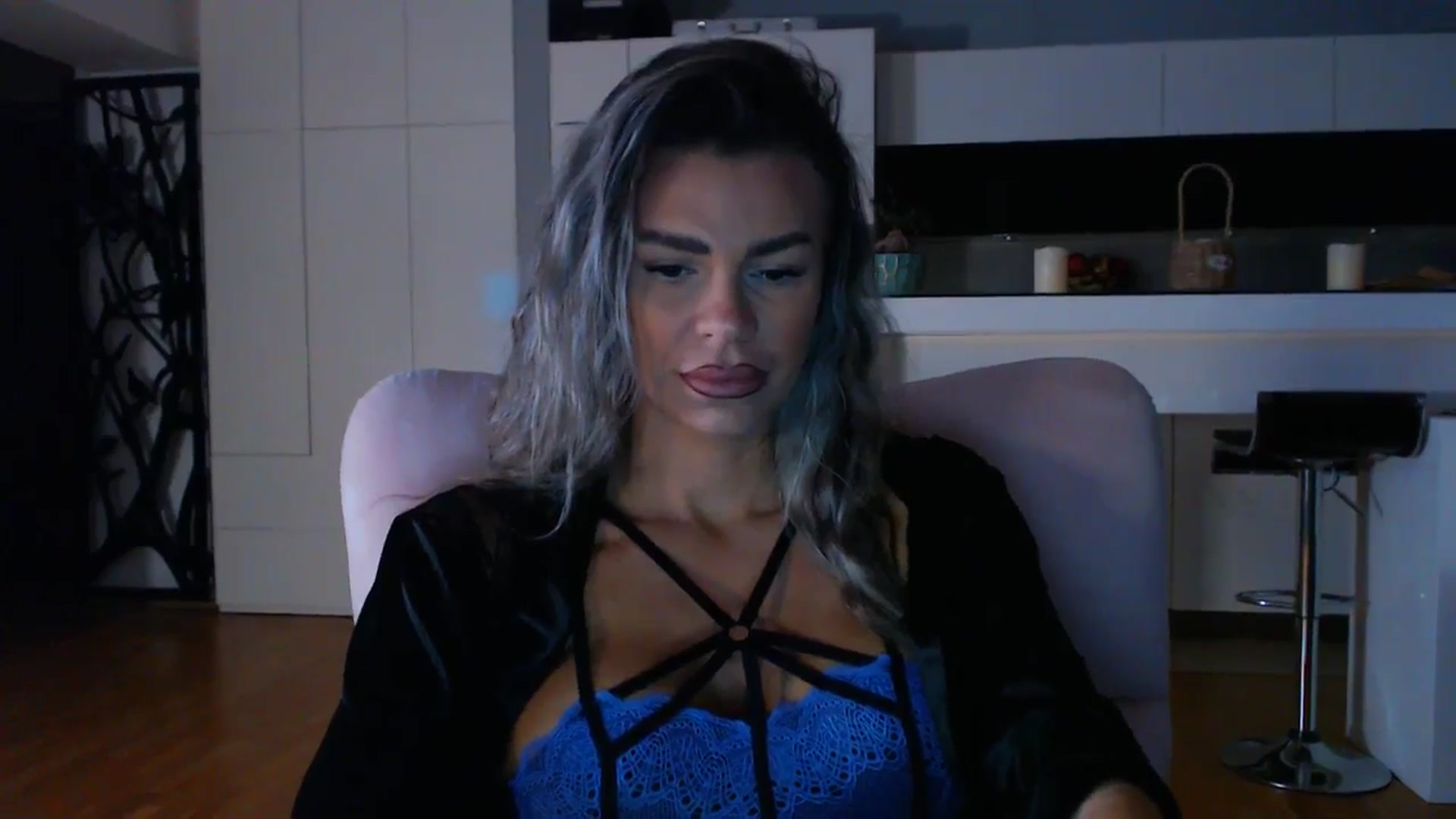 Gallery image thumbnail from D_y_y's myfreecams stream on, 10/02/2025, 04:54 image 4 of 20