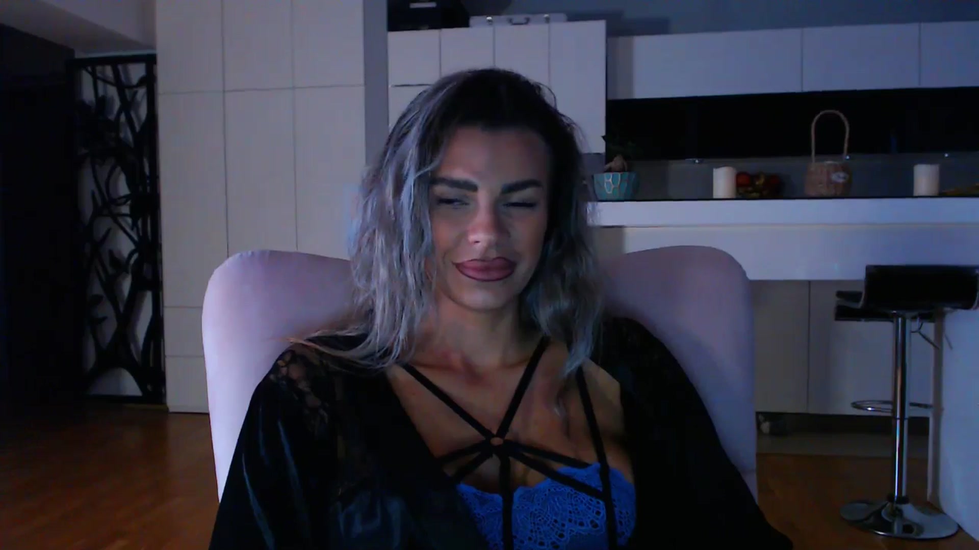 Gallery image thumbnail from D_y_y's myfreecams stream on, 10/02/2025, 04:54 image 19 of 20
