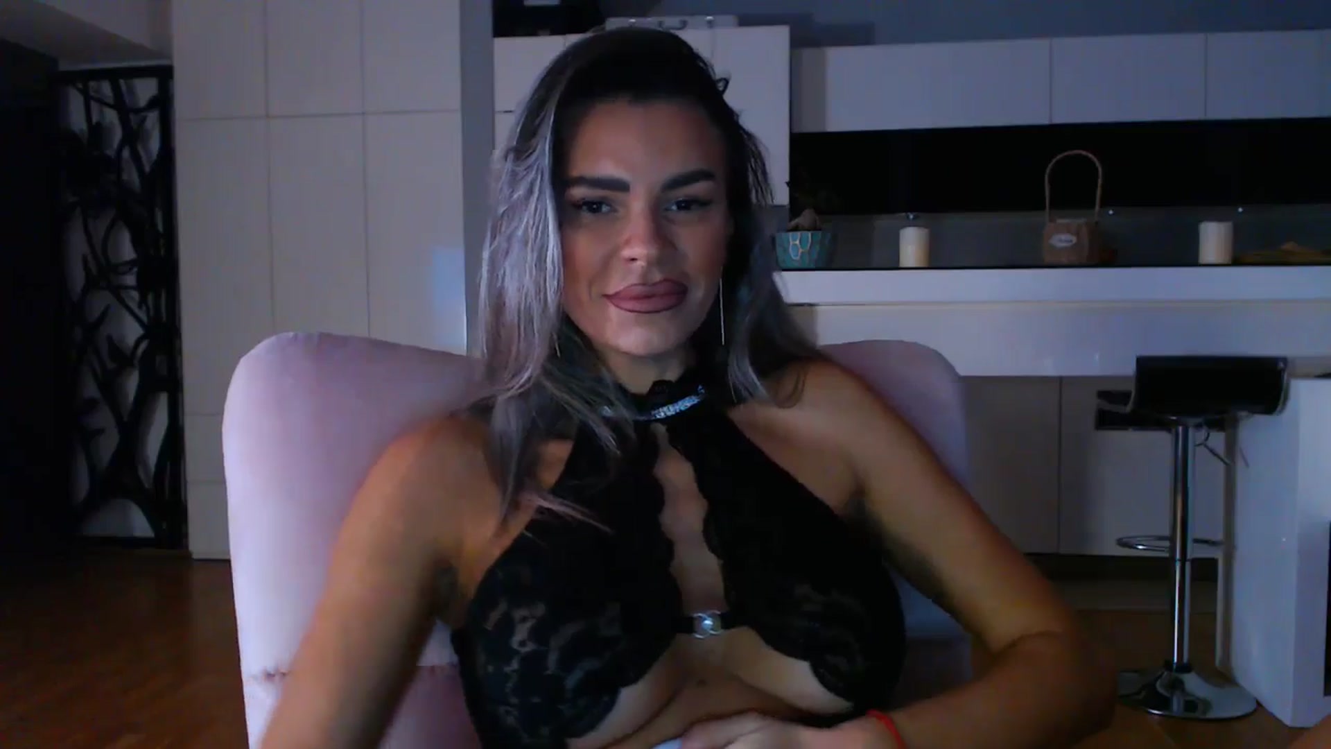 Gallery image thumbnail from D_y_y's myfreecams stream on, 10/04/2025, 04:23 image 15 of 20