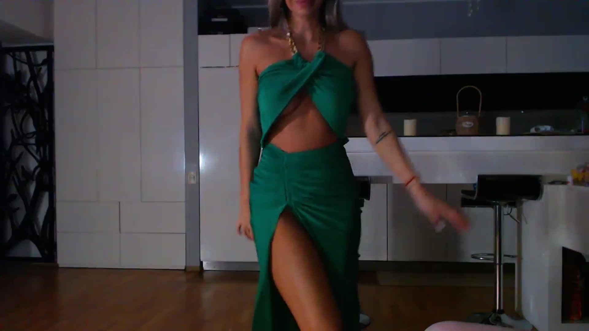 Gallery image thumbnail from D_y_y's myfreecams stream on, 10/10/2025, 04:48 image 4 of 20