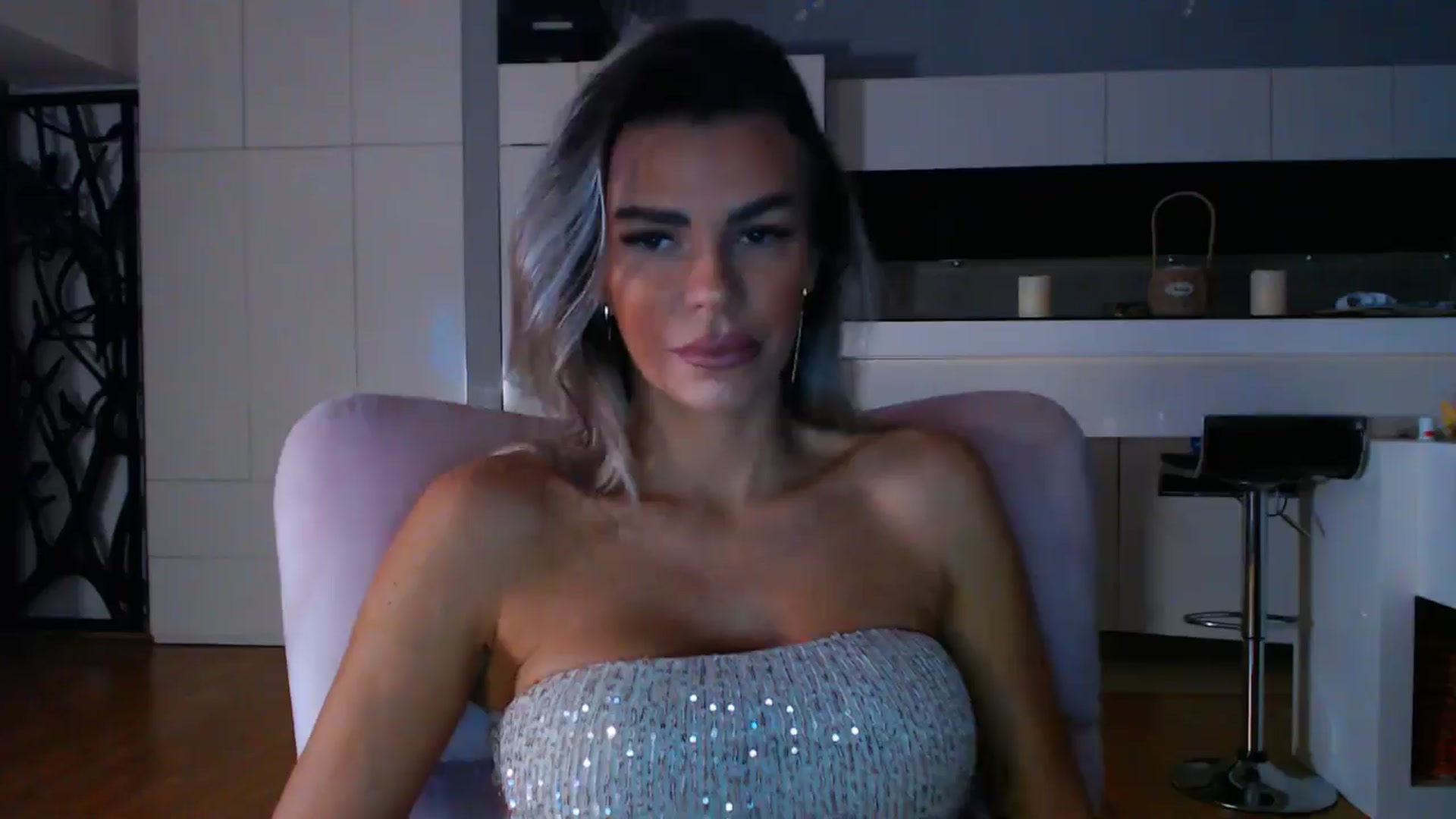 Gallery image thumbnail from D_y_y's myfreecams stream on, 10/11/2025, 04:42 image 1 of 20