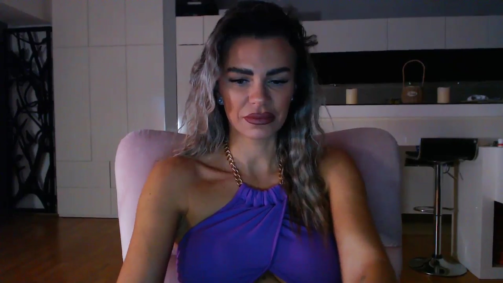 Gallery image thumbnail from D_y_y's myfreecams stream on, 10/12/2025, 04:36 image 2 of 20