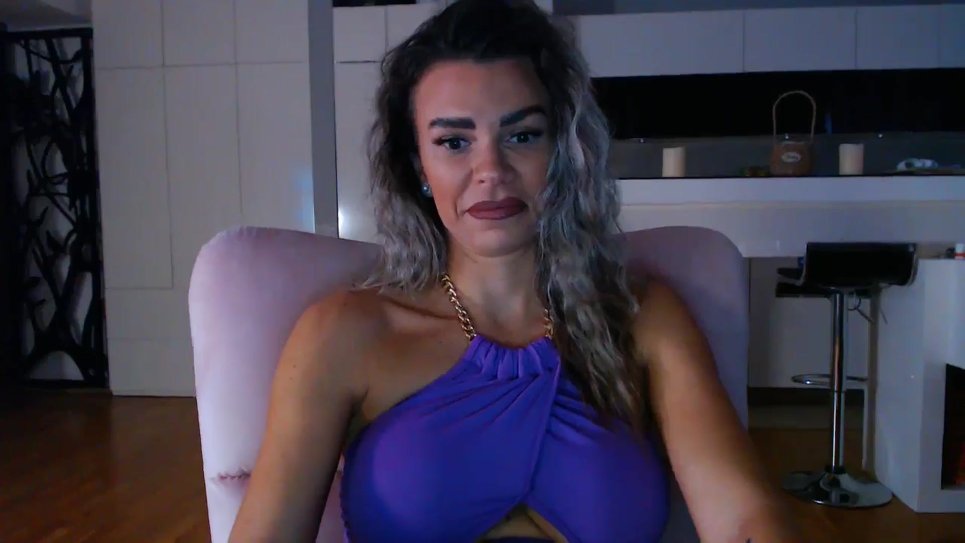 Gallery image thumbnail from D_y_y's myfreecams stream on, 10/12/2025, 04:36 image 17 of 20