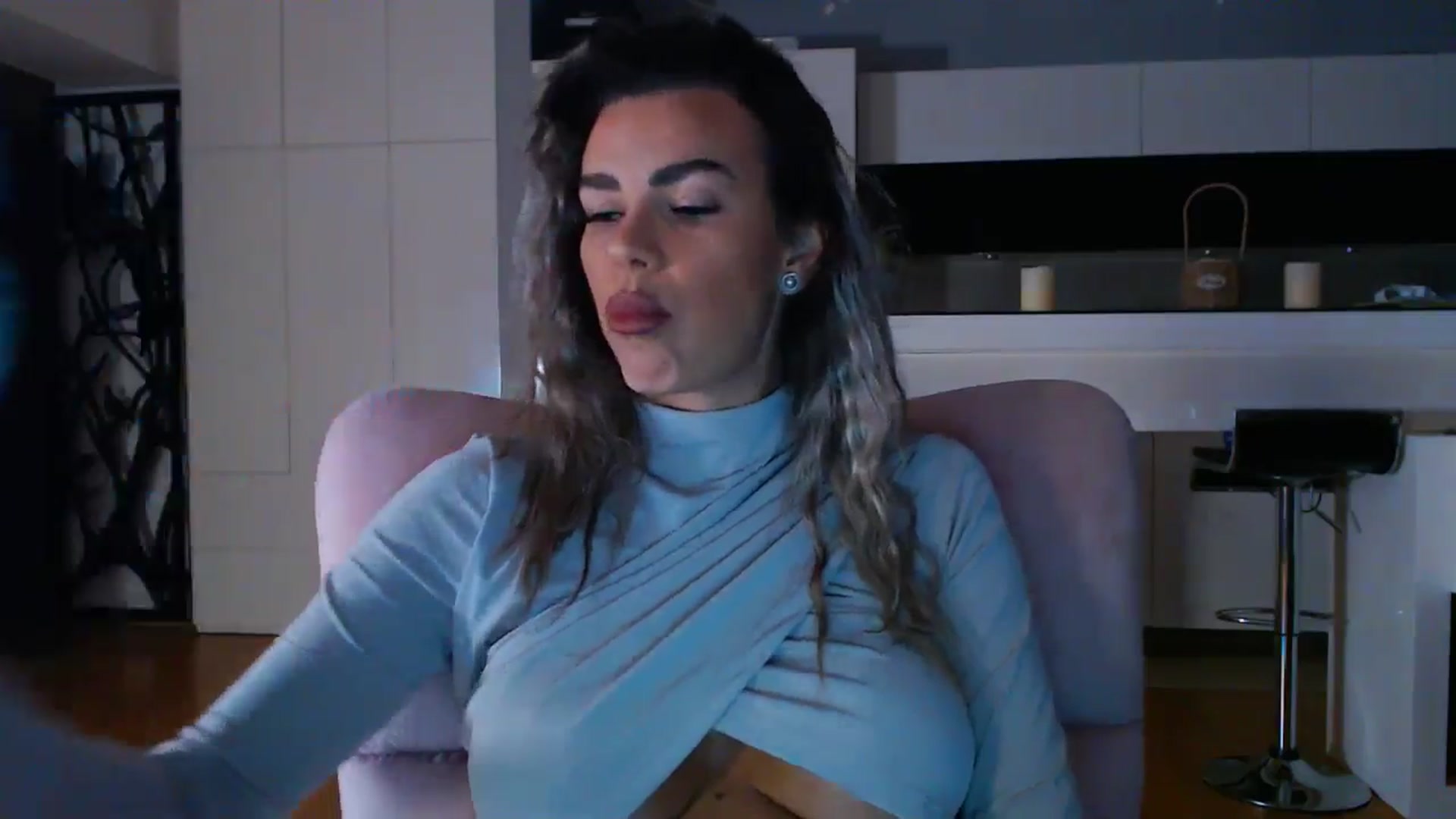 Gallery image thumbnail from D_y_y's myfreecams stream on, 10/13/2025, 04:56 image 3 of 20
