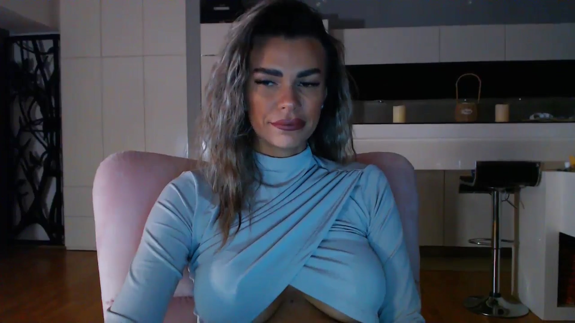 Gallery image thumbnail from D_y_y's myfreecams stream on, 10/13/2025, 04:56 image 4 of 20