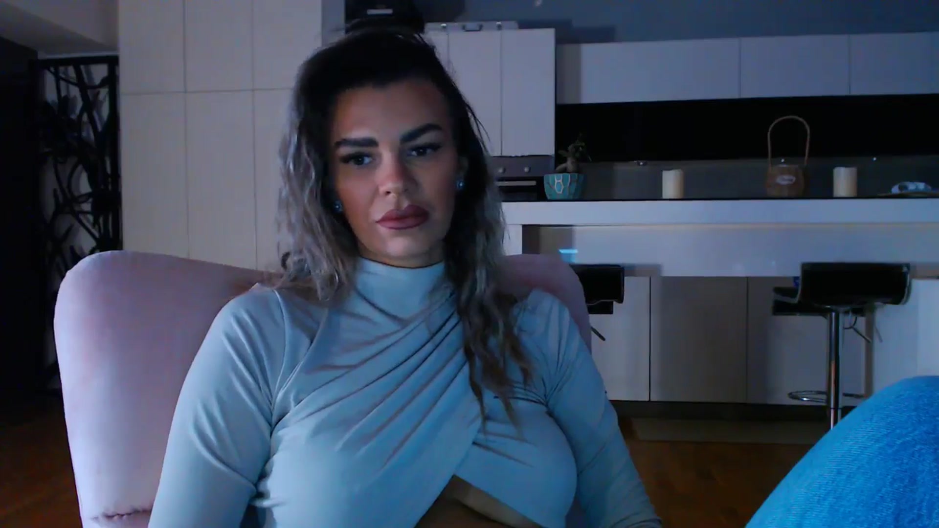 Gallery image thumbnail from D_y_y's myfreecams stream on, 10/13/2025, 04:56 image 10 of 20