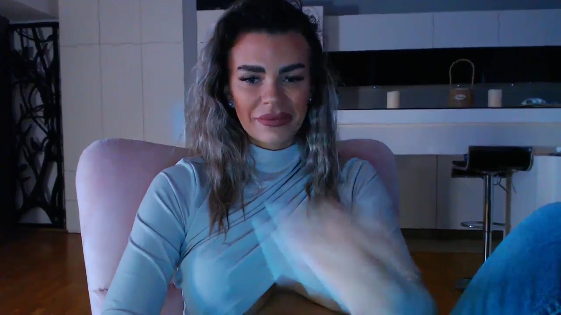 Gallery image thumbnail from D_y_y's myfreecams stream on, 10/13/2025, 04:56 image 18 of 20