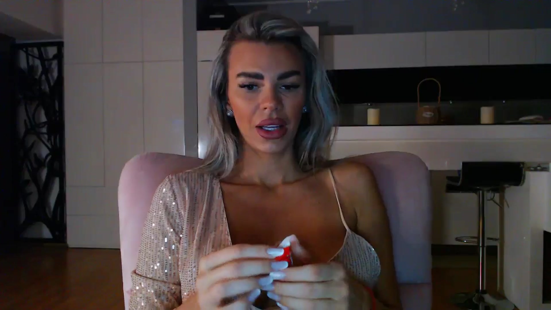 Gallery image thumbnail from D_y_y's myfreecams stream on, 10/15/2025, 04:50 image 8 of 20