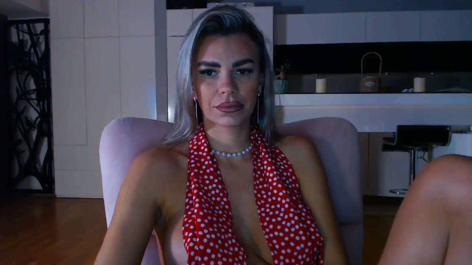 Gallery image thumbnail from D_y_y's myfreecams stream on, 10/16/2025, 04:47 image 3 of 20